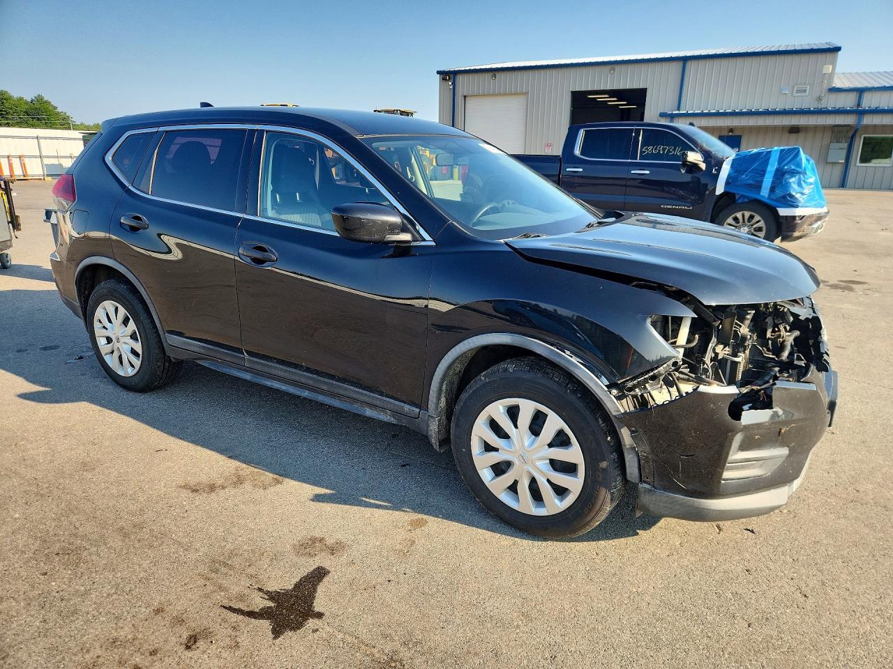 2018 Nissan Rogue, S