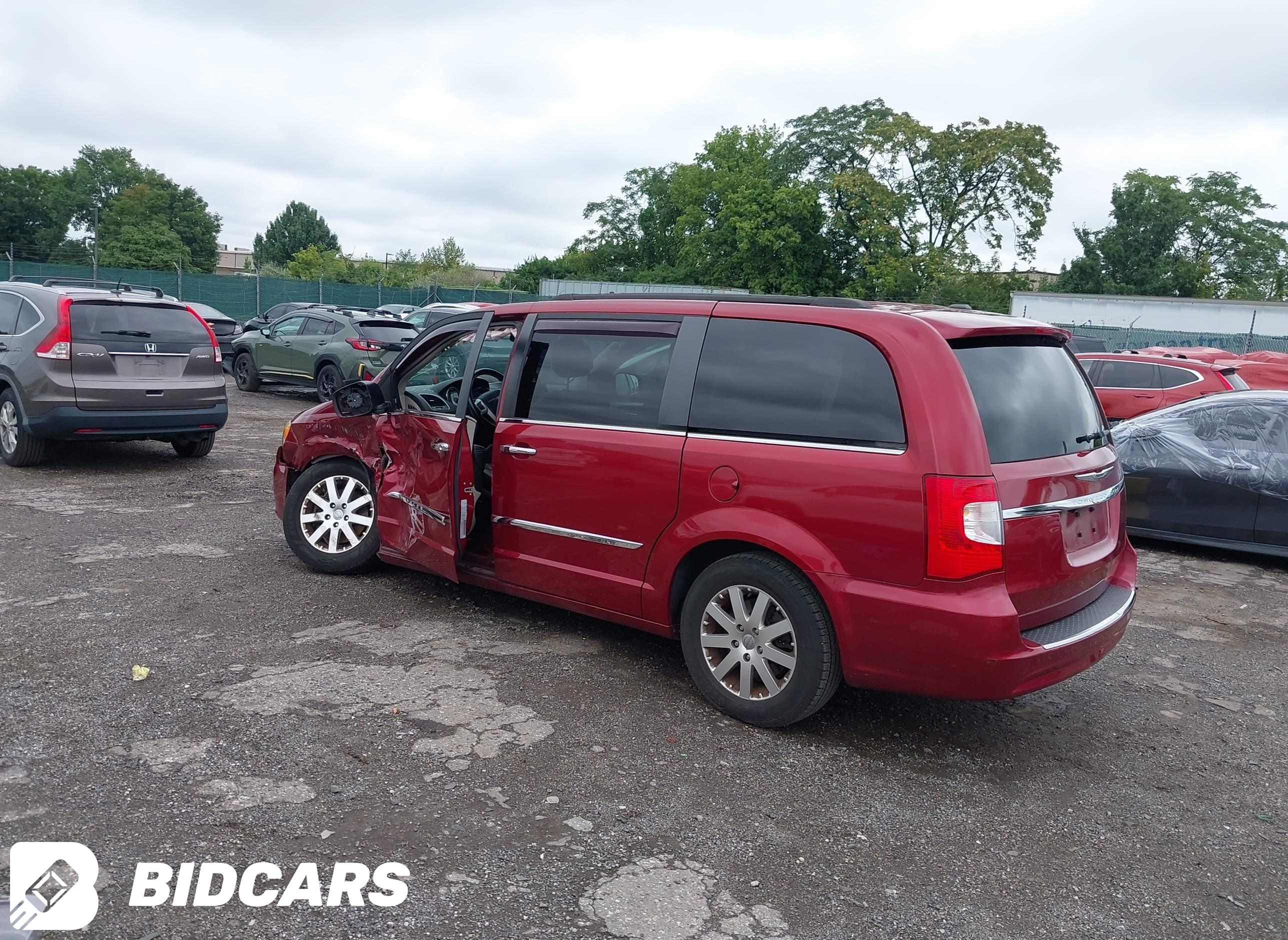 2015 Chrysler Town and Countr...