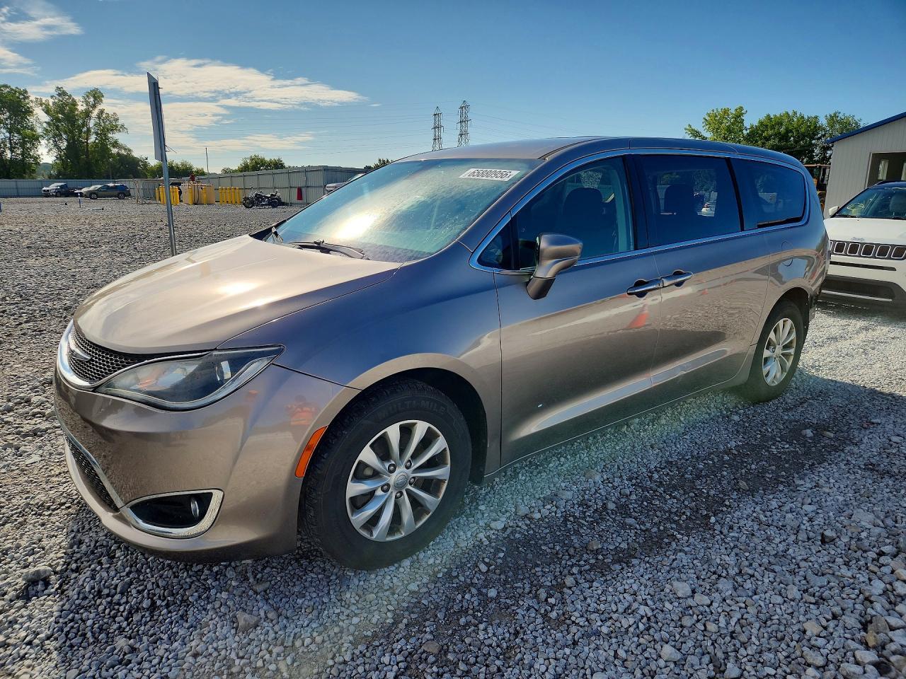 2018 Chrysler Pacifica, Touri...