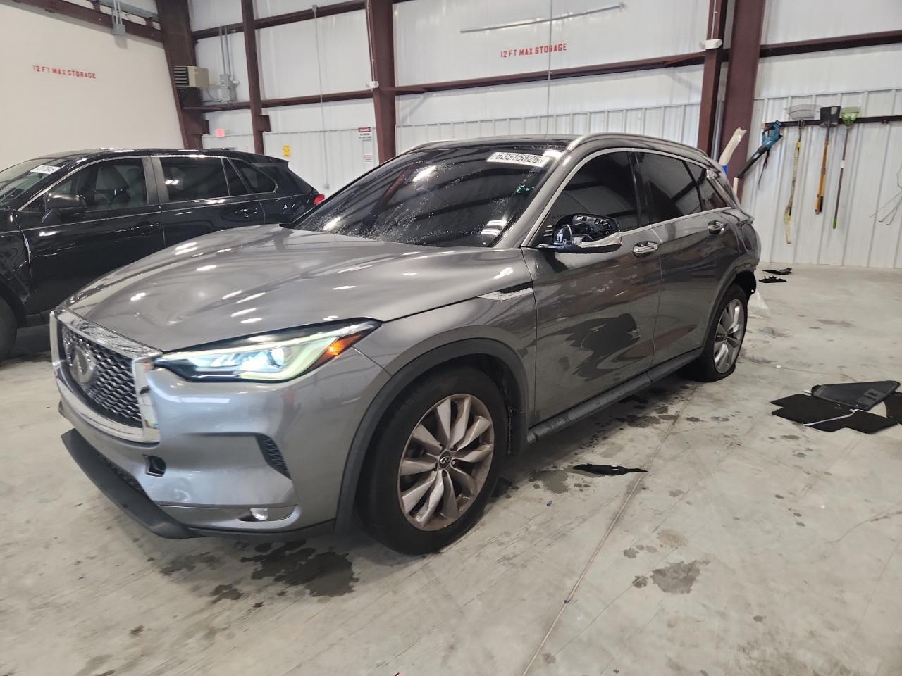 2020 Infiniti QX50, Luxe