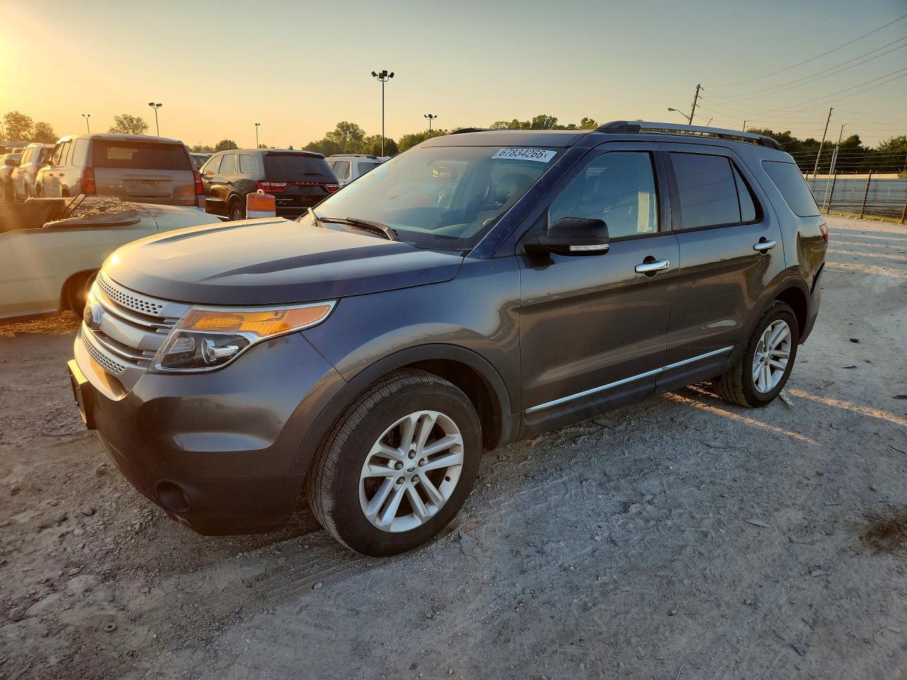 2015 Ford Explorer, Xlt