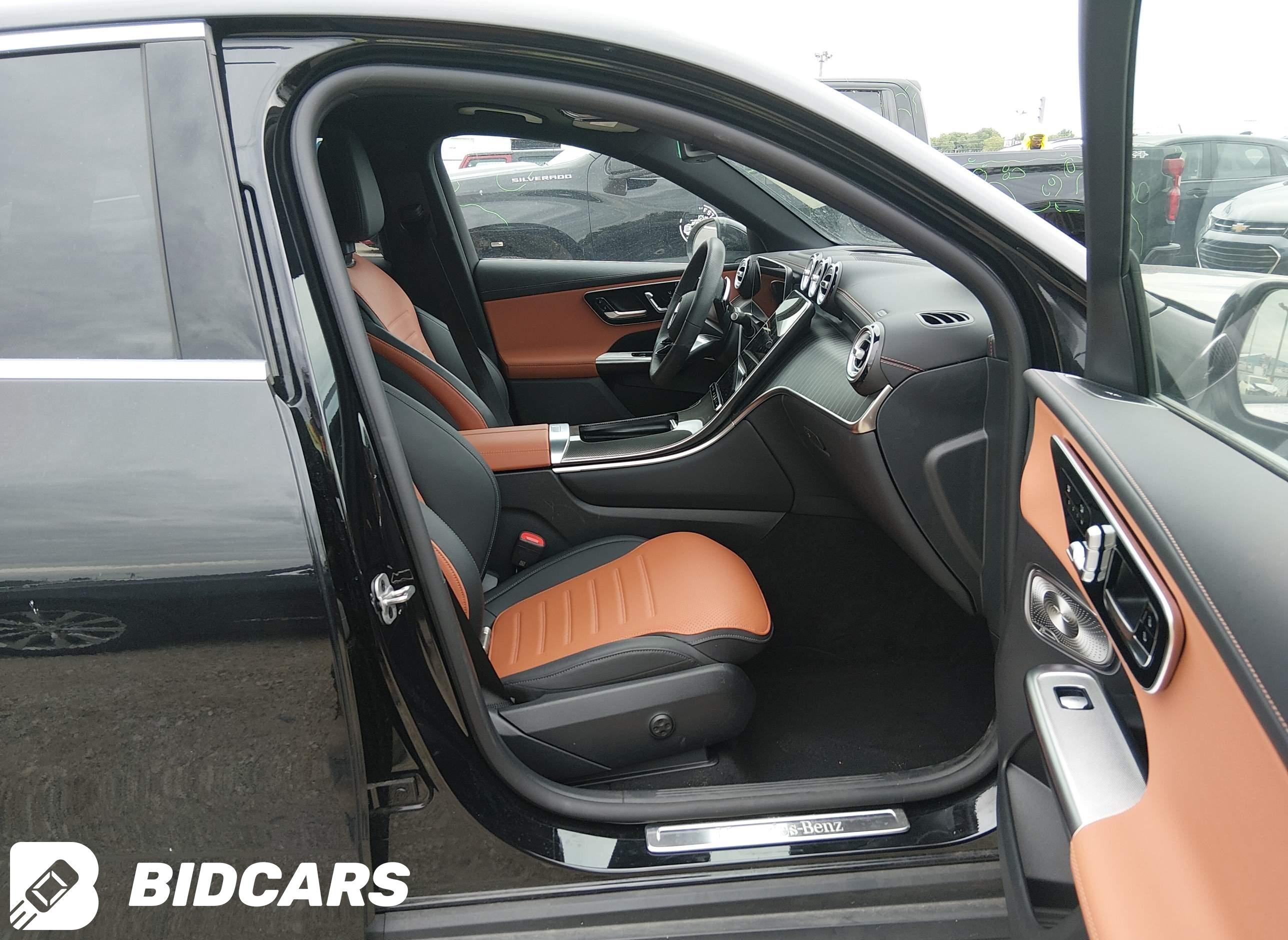 2025 Mercedes-Benz GLC 300, 4...