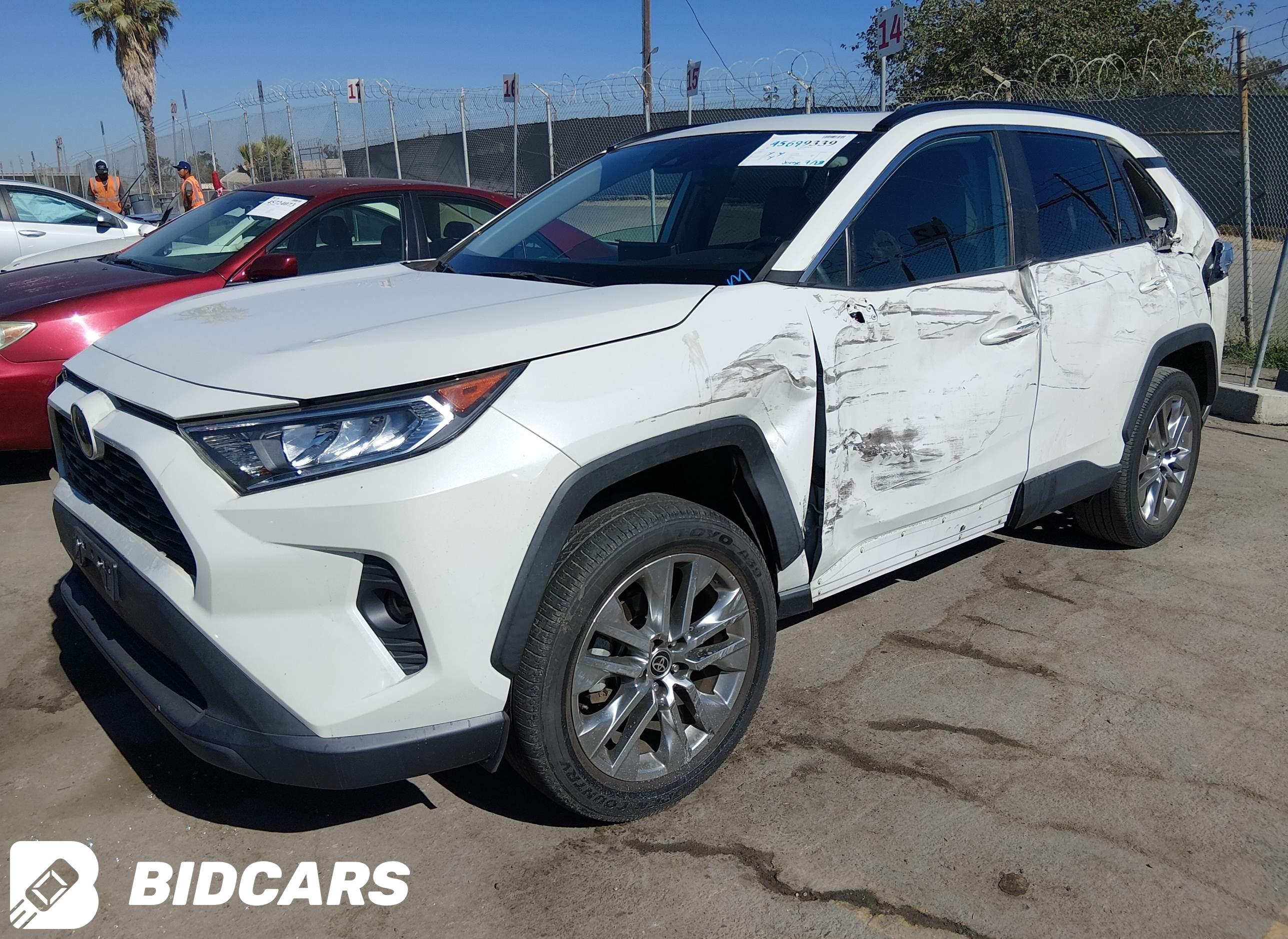 2021 Toyota RAV4, Xle Premium