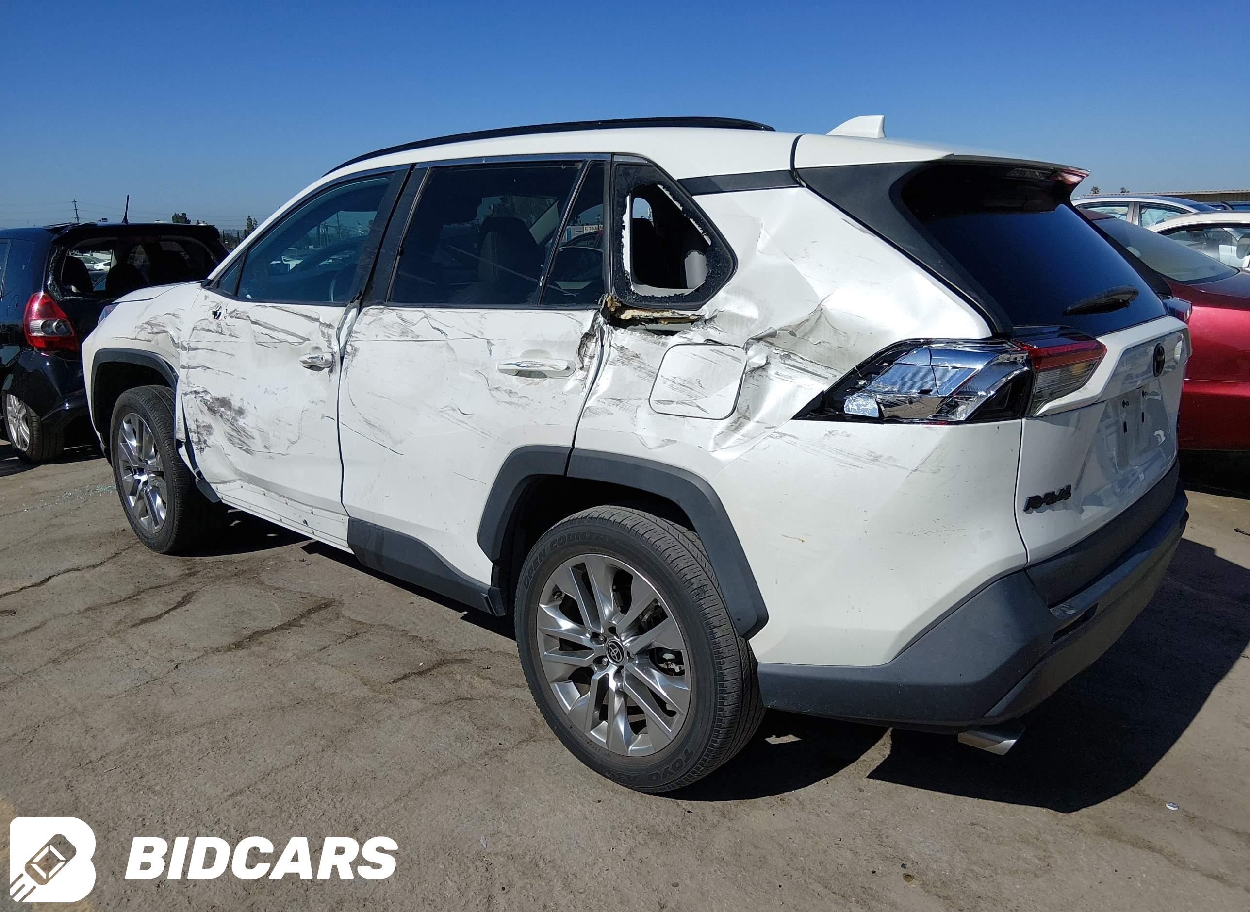 2021 Toyota RAV4, Xle Premium
