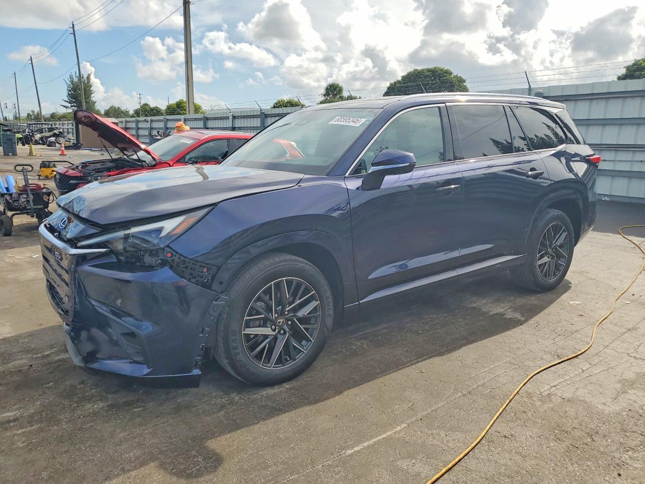 2025 Lexus TX, Premium