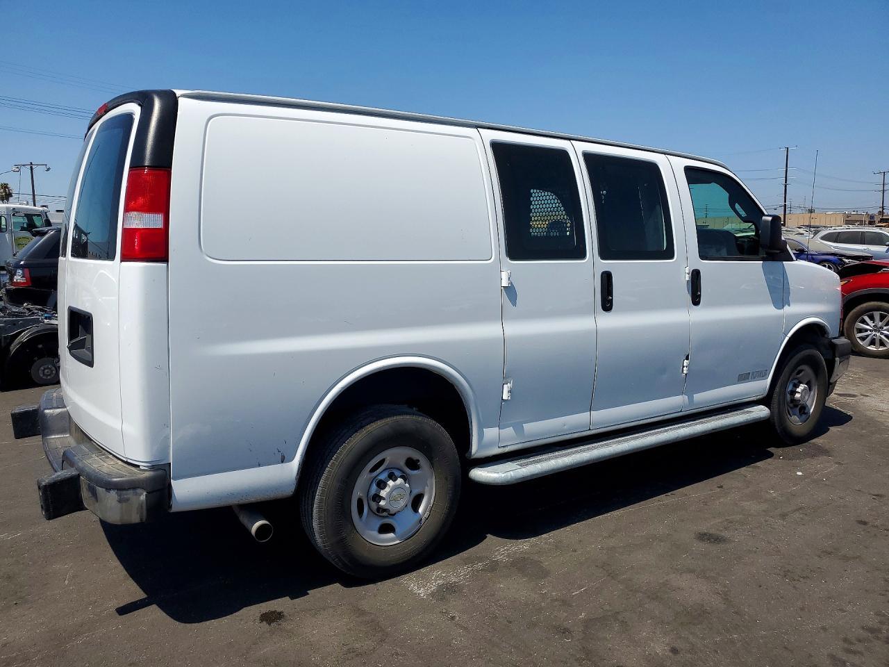2022 Chevrolet Express