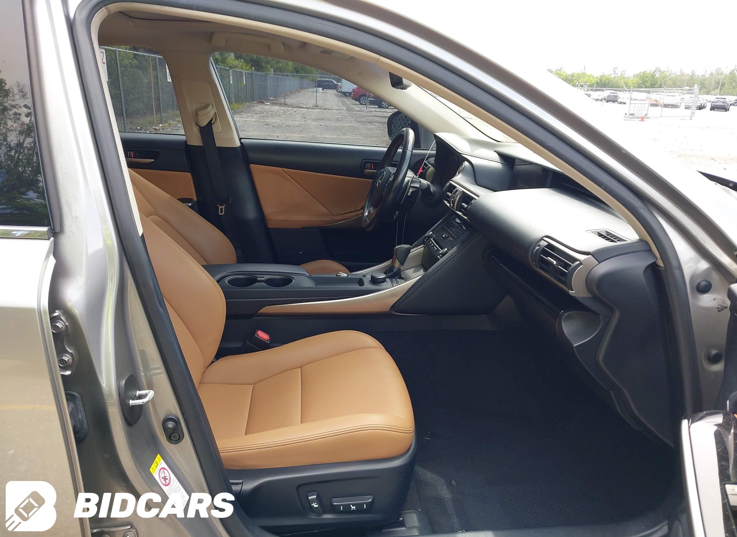 2017 Lexus IS, 200T