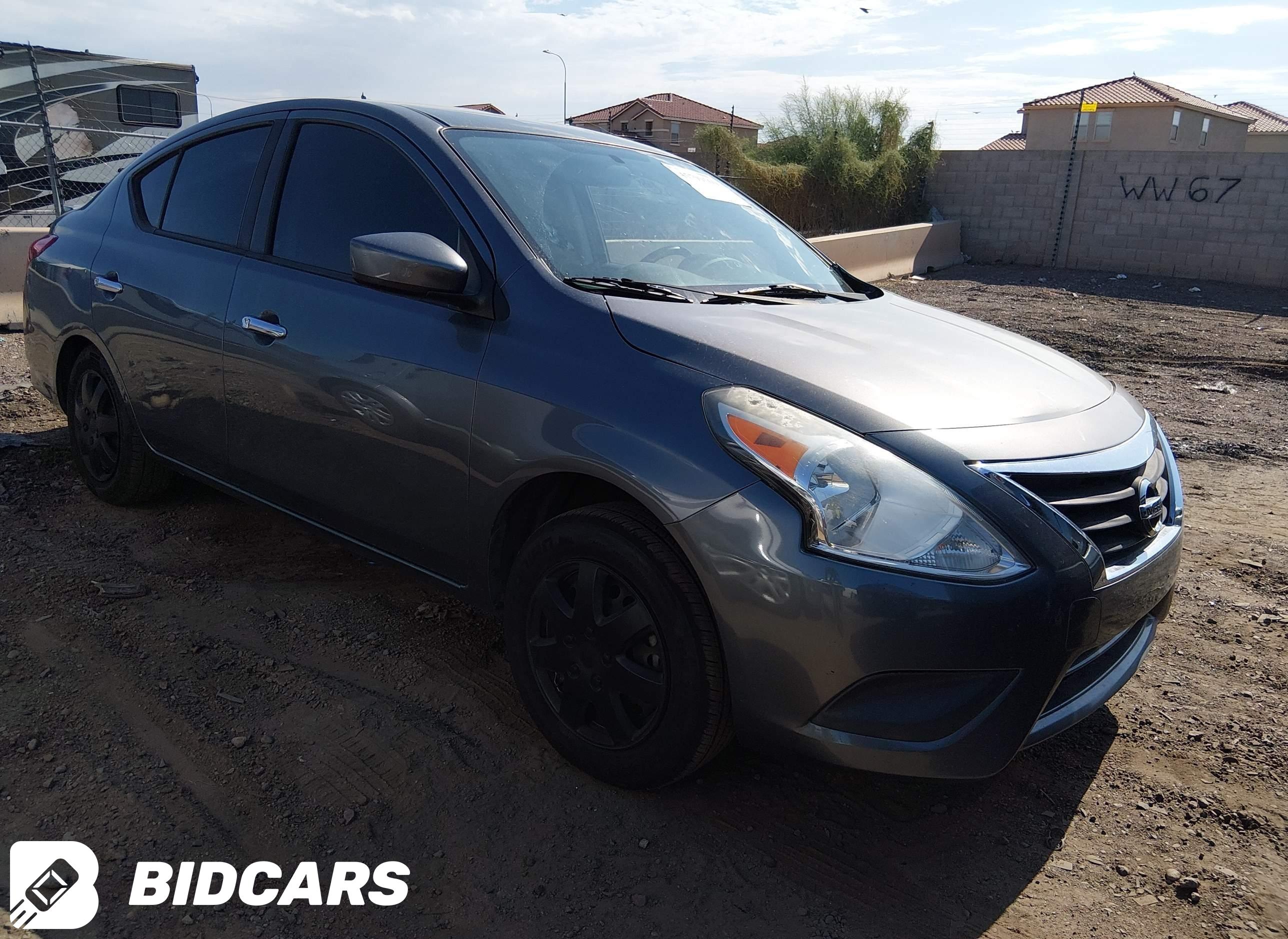 2019 Nissan Versa, 1.6 SV