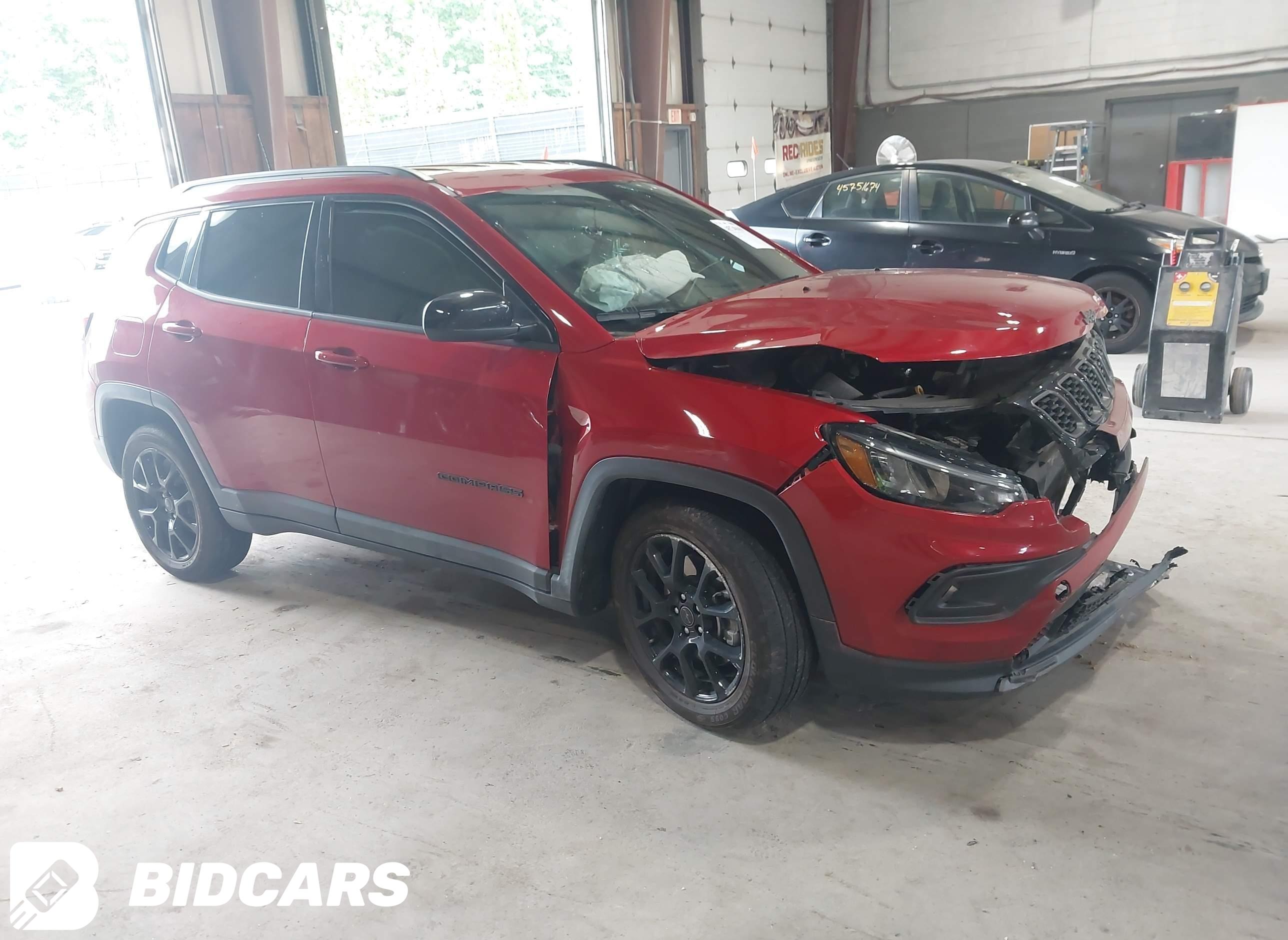 2025 Jeep Compass, Latitude 4X4