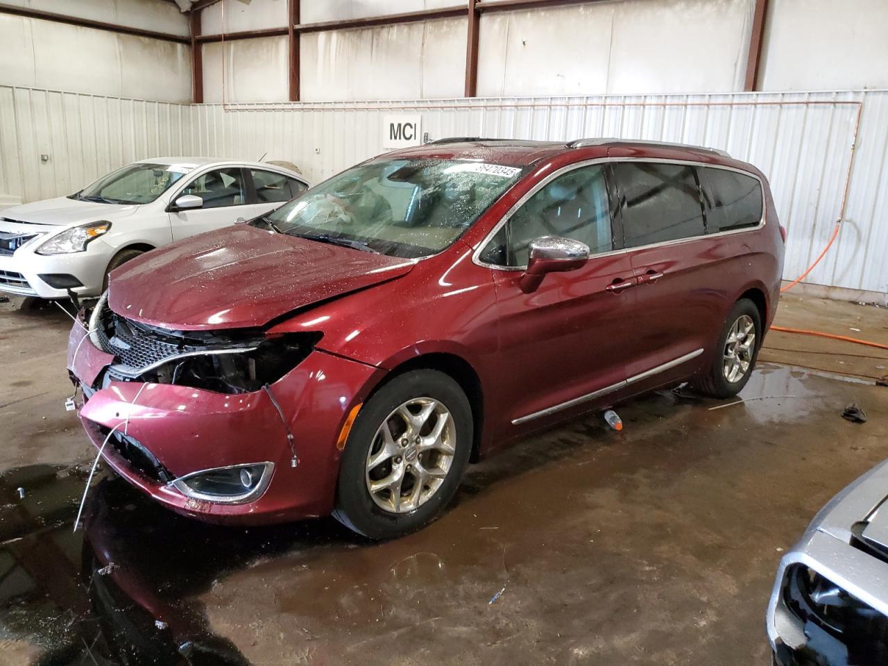 2017 Chrysler Pacifica, Limited