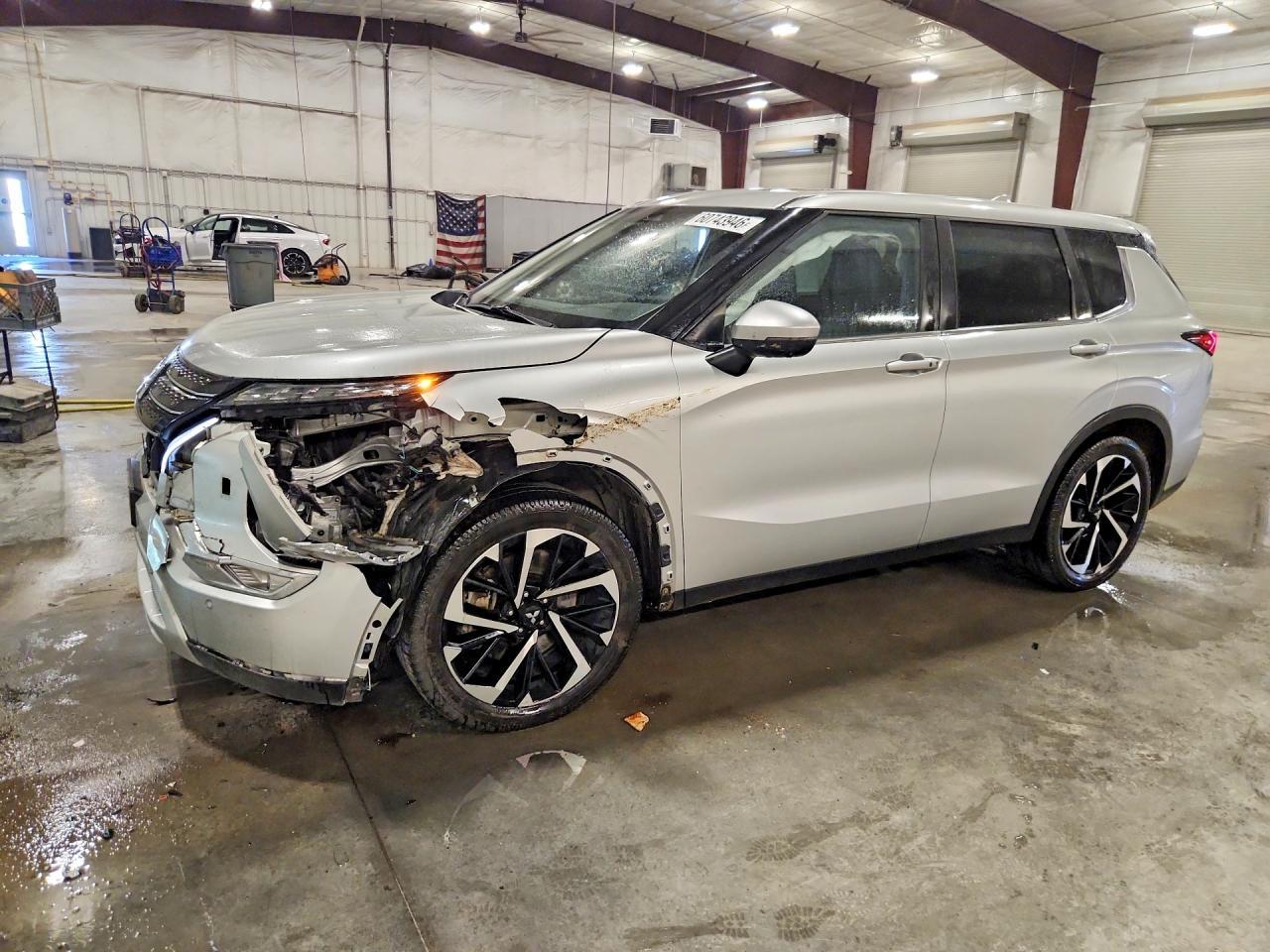 2022 Mitsubishi Outlander, SE