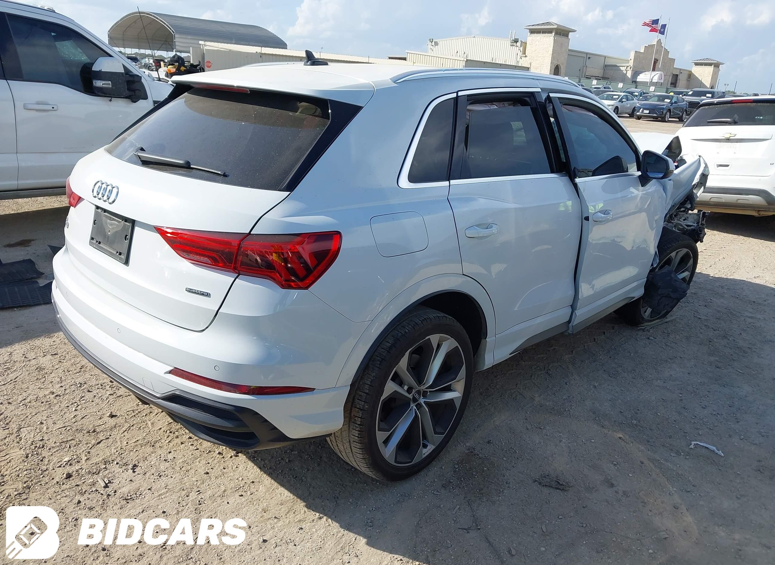 2020 Audi Q3, Premium Plus 45...