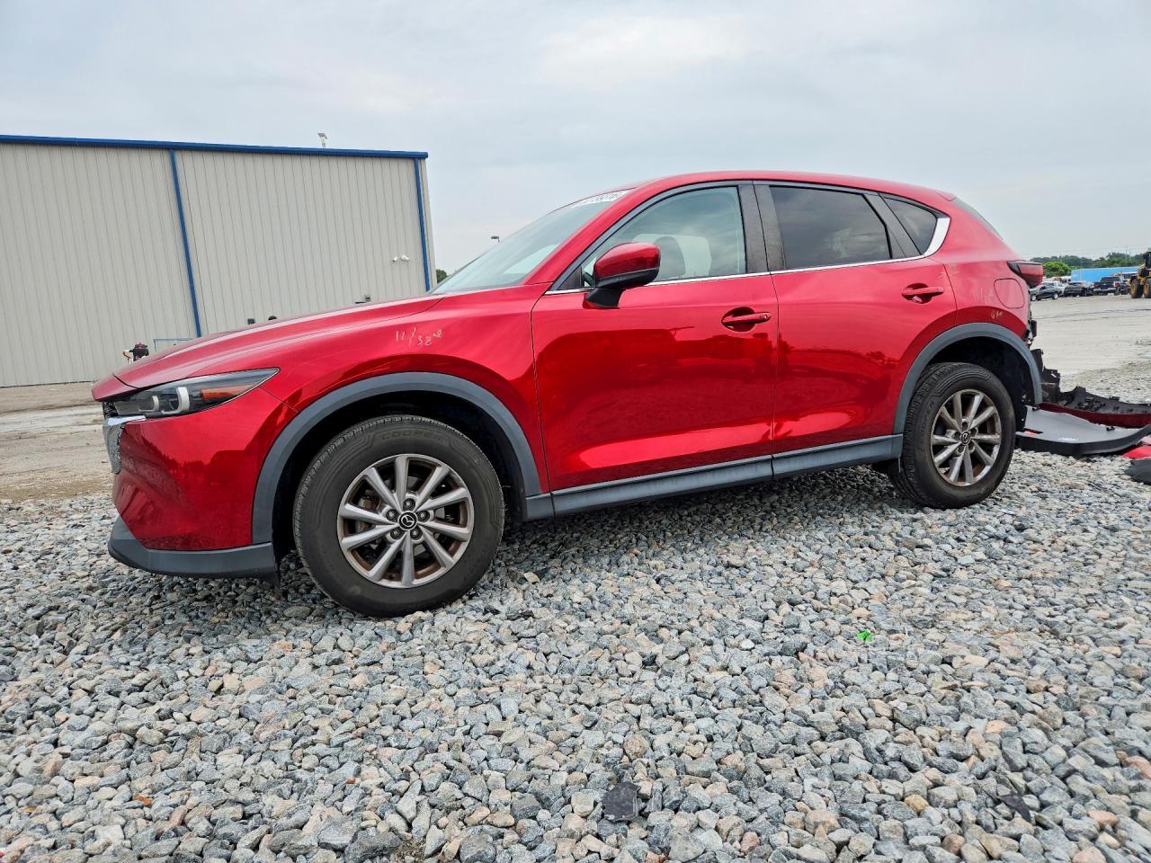 2022 Mazda CX-5, Preferred