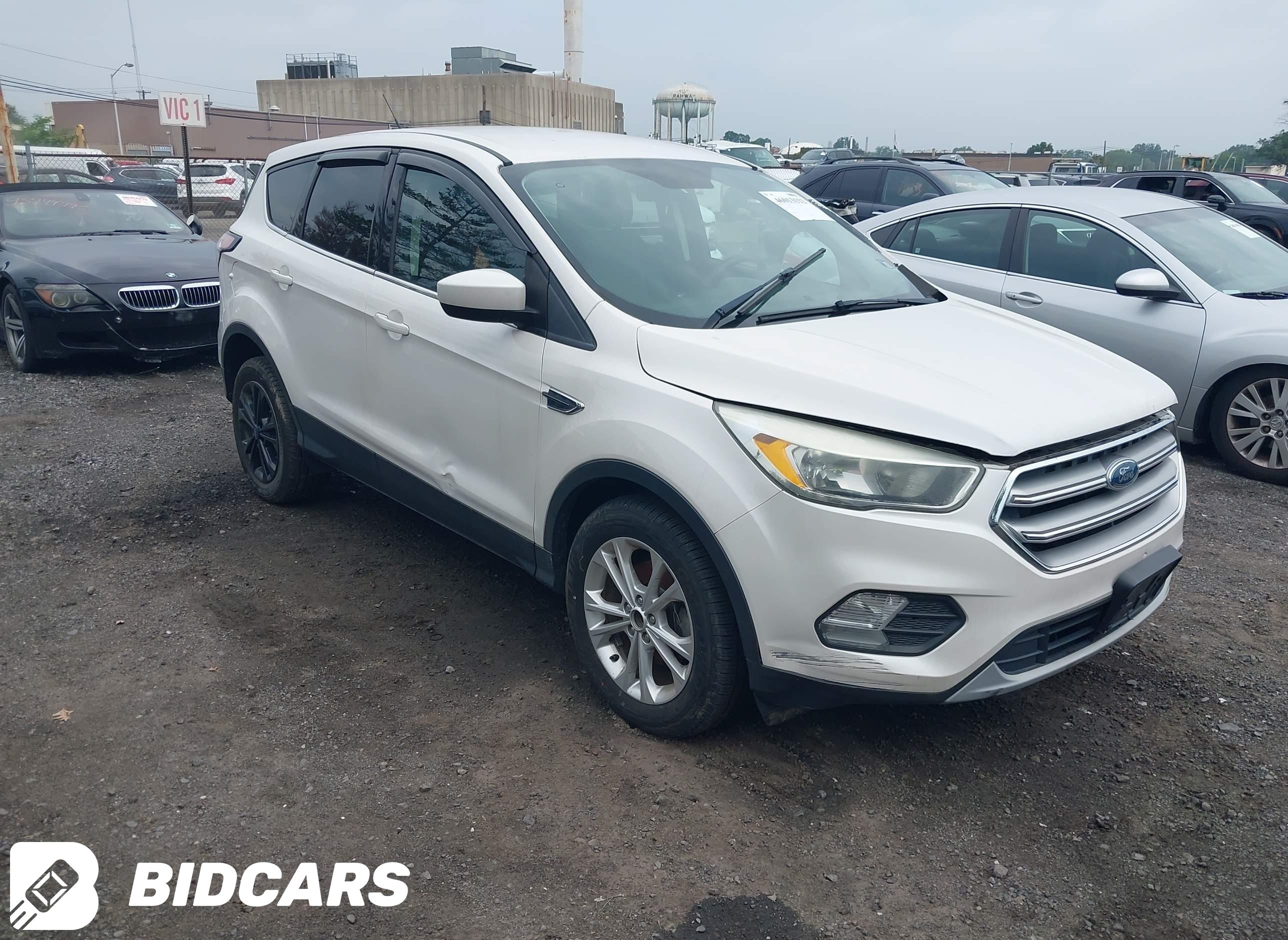 2017 Ford Escape, SE