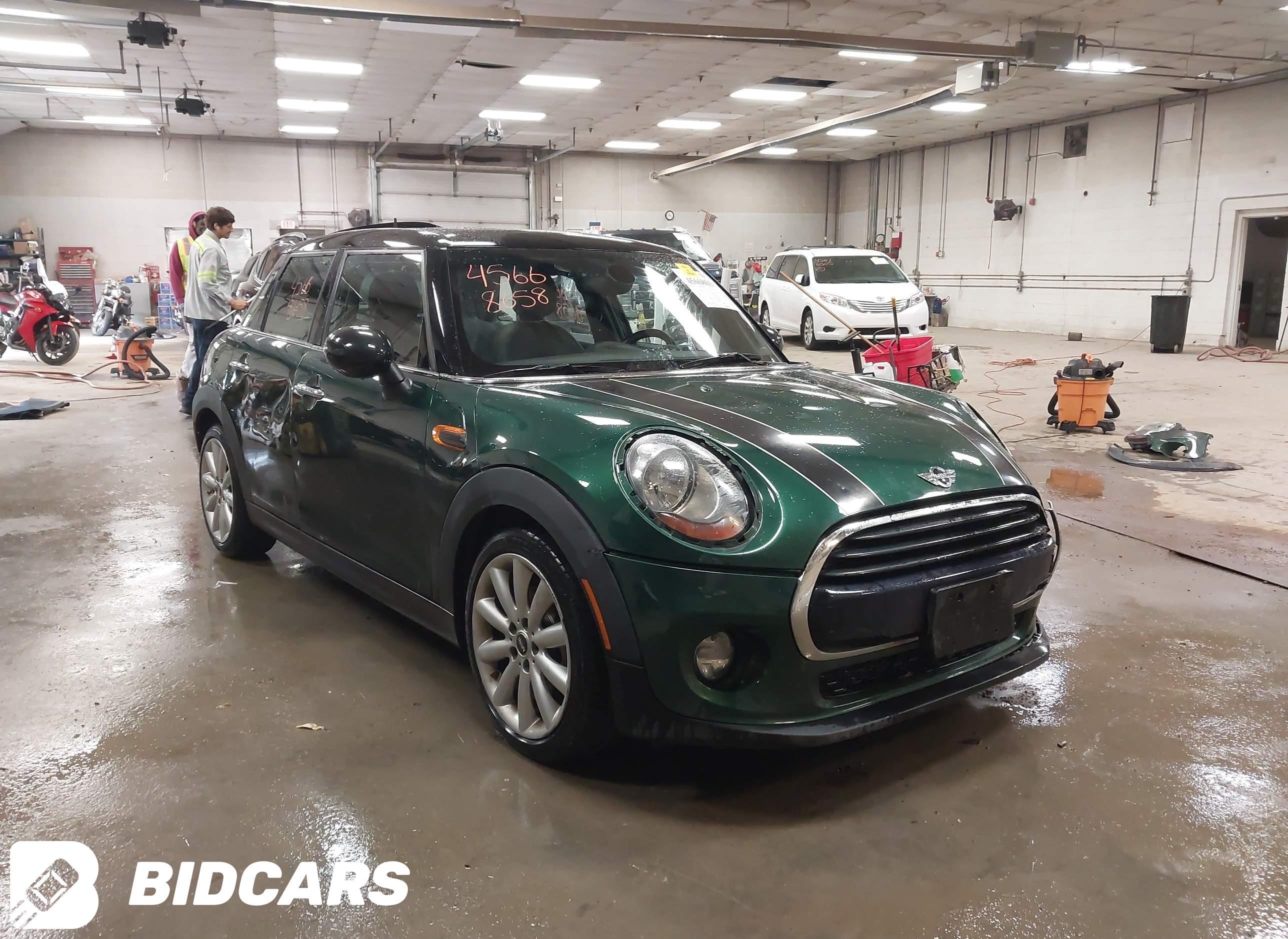2017 Mini Hardtop, Cooper