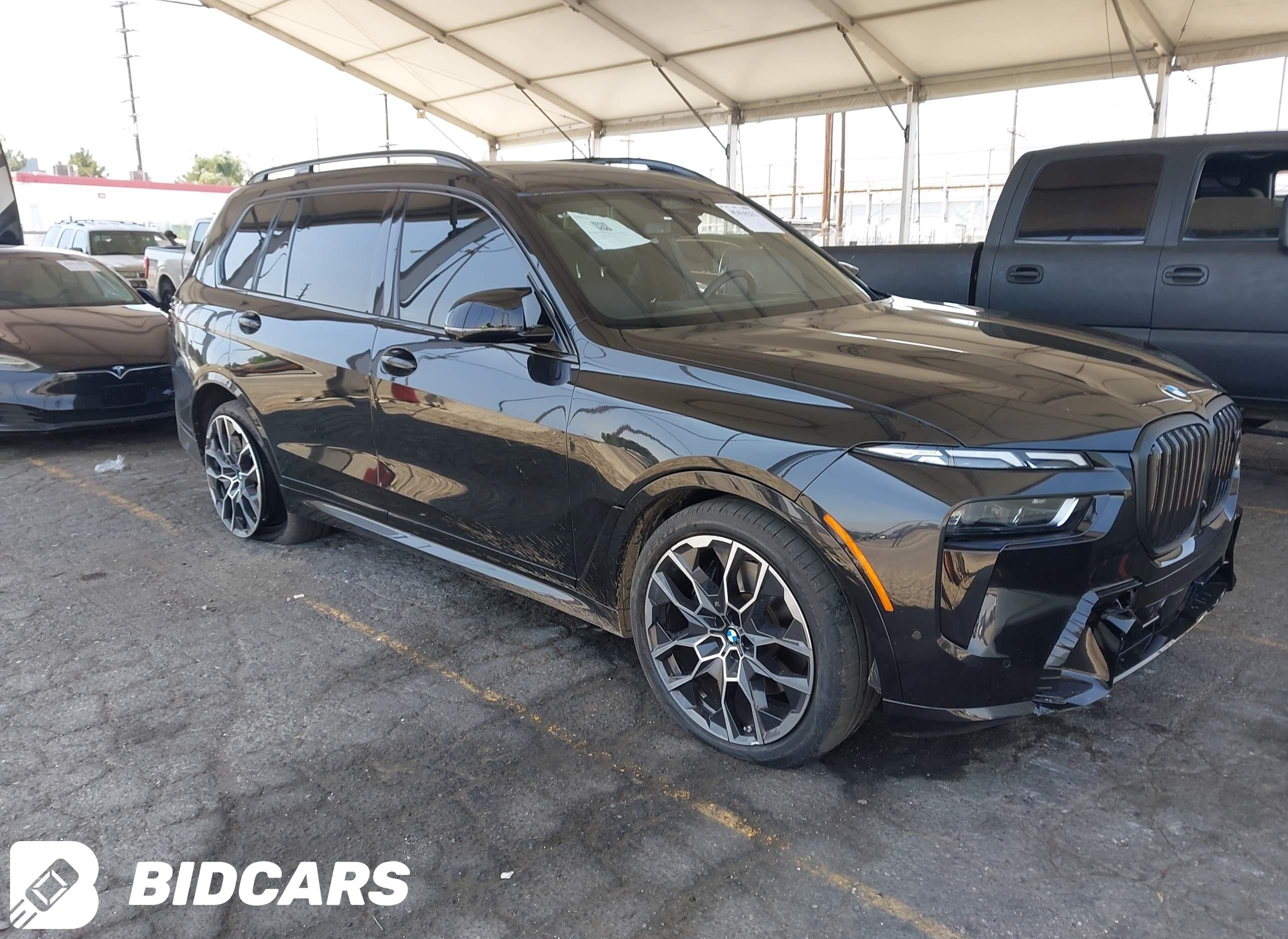2025 BMW X7, M60I