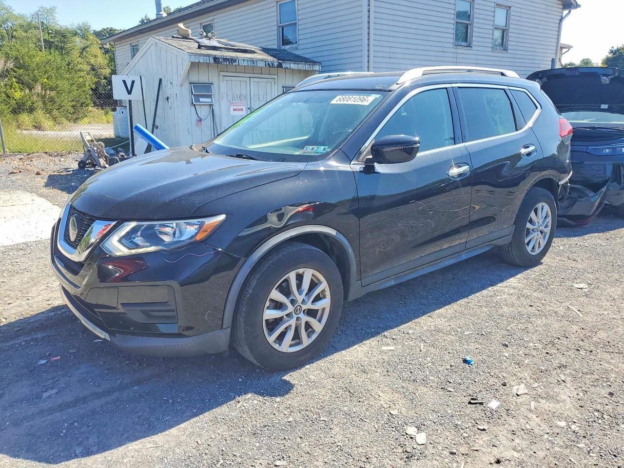 2018 Nissan Rogue, SV