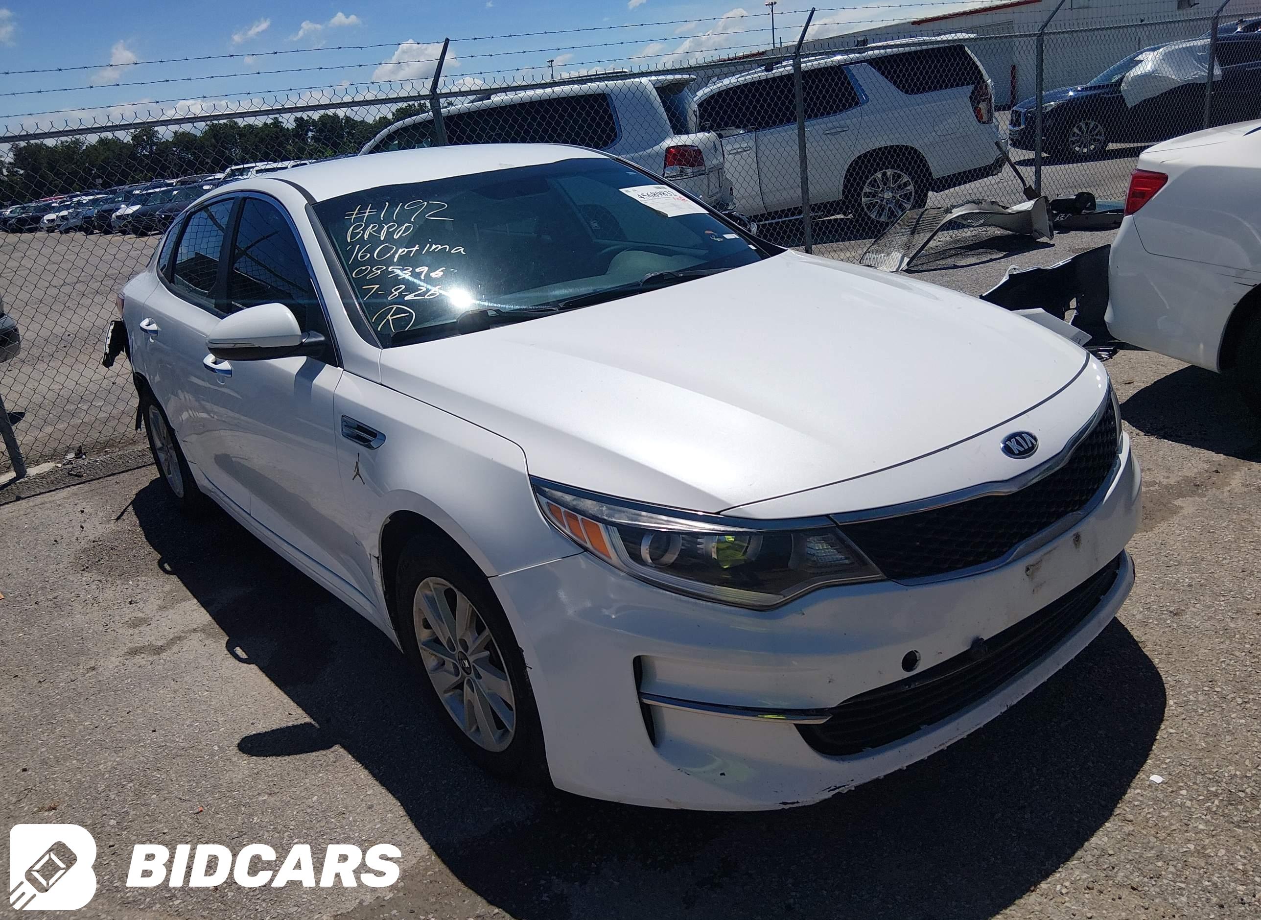 2016 KIA Optima, LX
