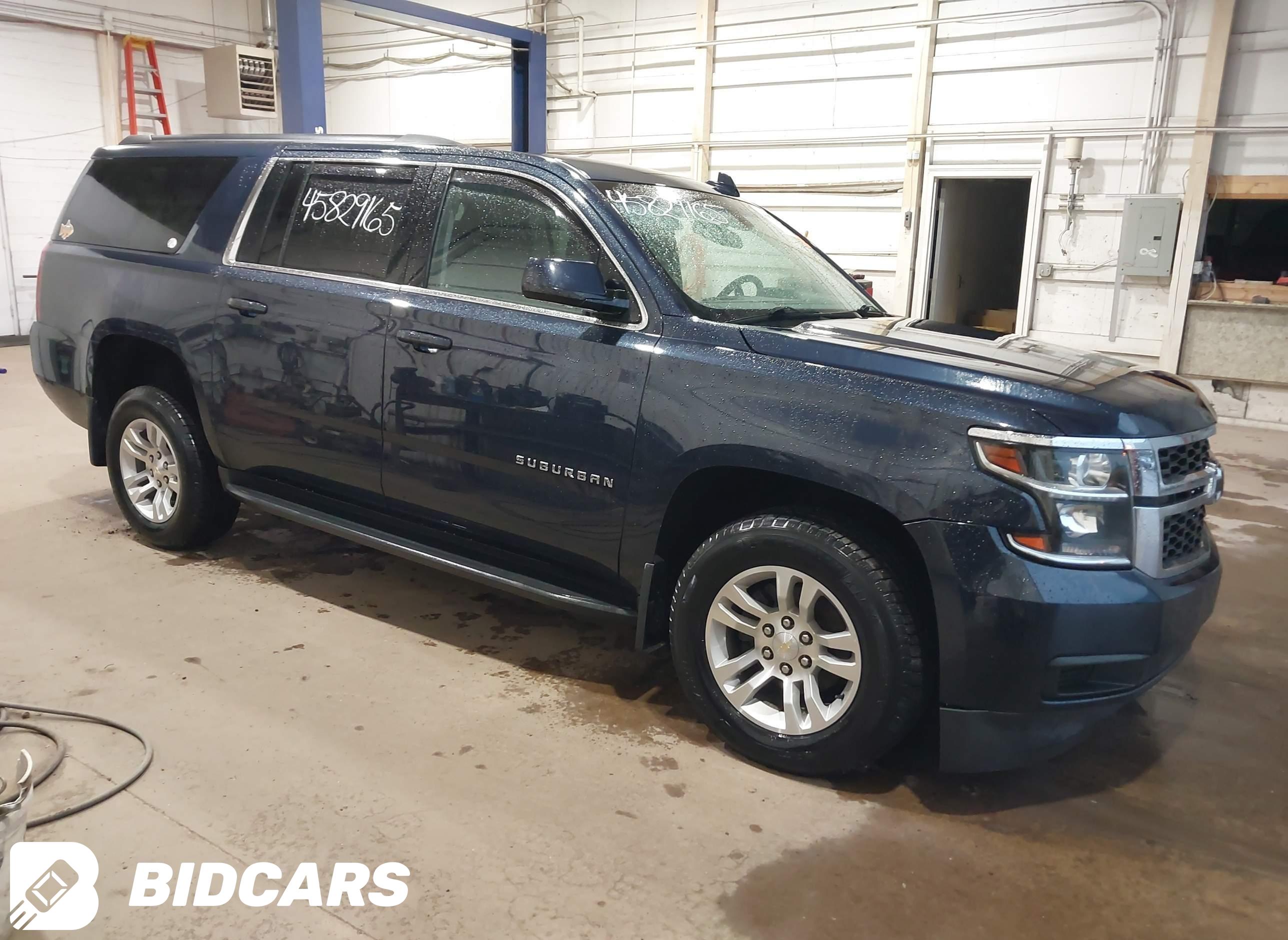 2018 Chevrolet Suburban, LS