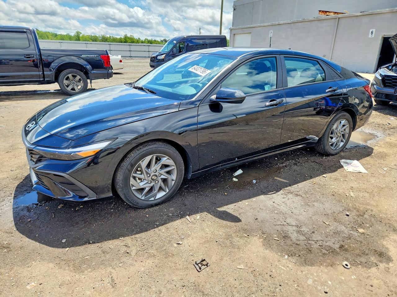 2024 Hyundai Elantra, Sel