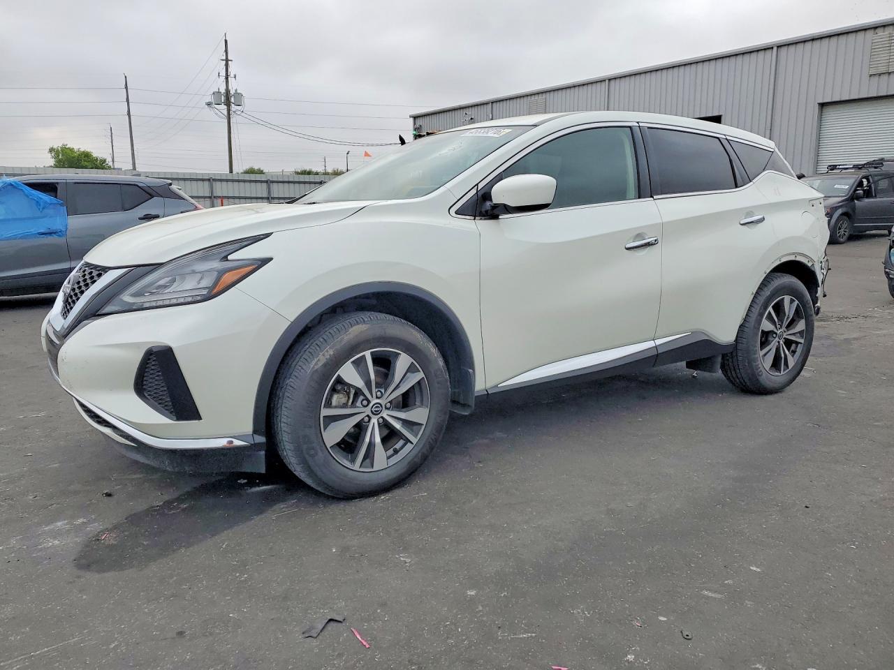 2023 Nissan Murano, S