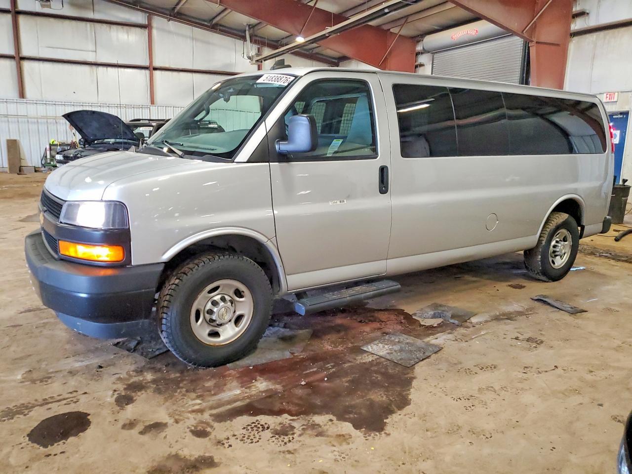 2021 Chevrolet Express, LS