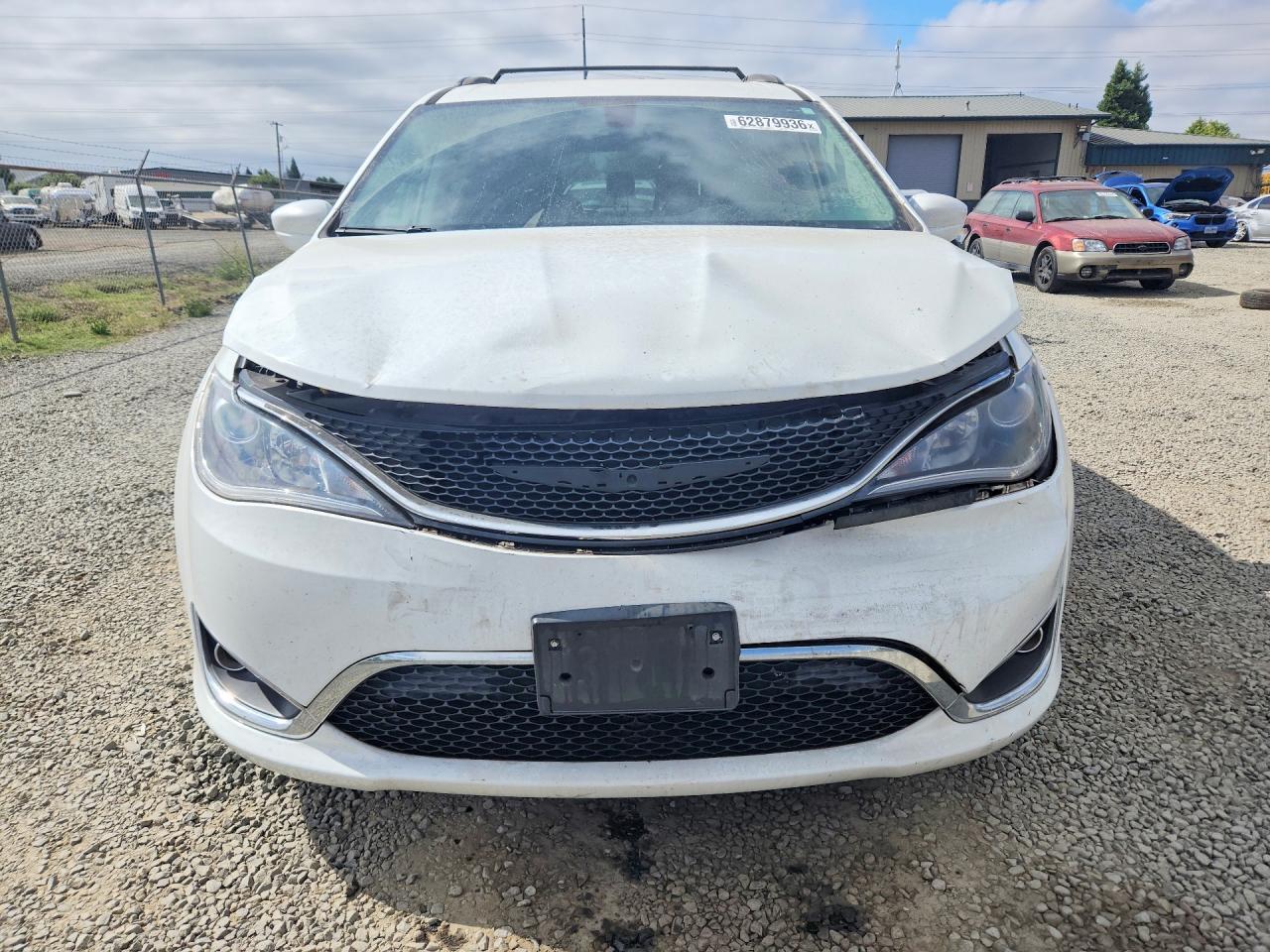 2017 Chrysler Pacifica, Touri...