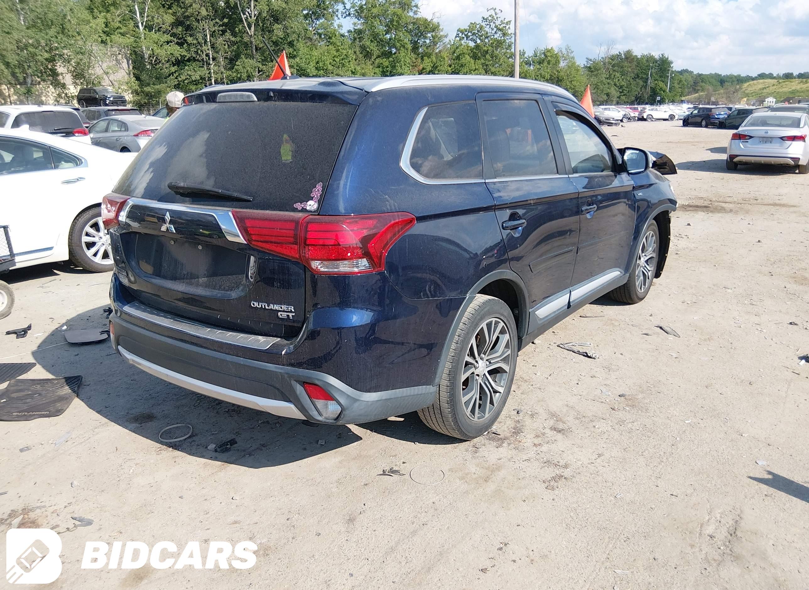2016 Mitsubishi Outlander, GT
