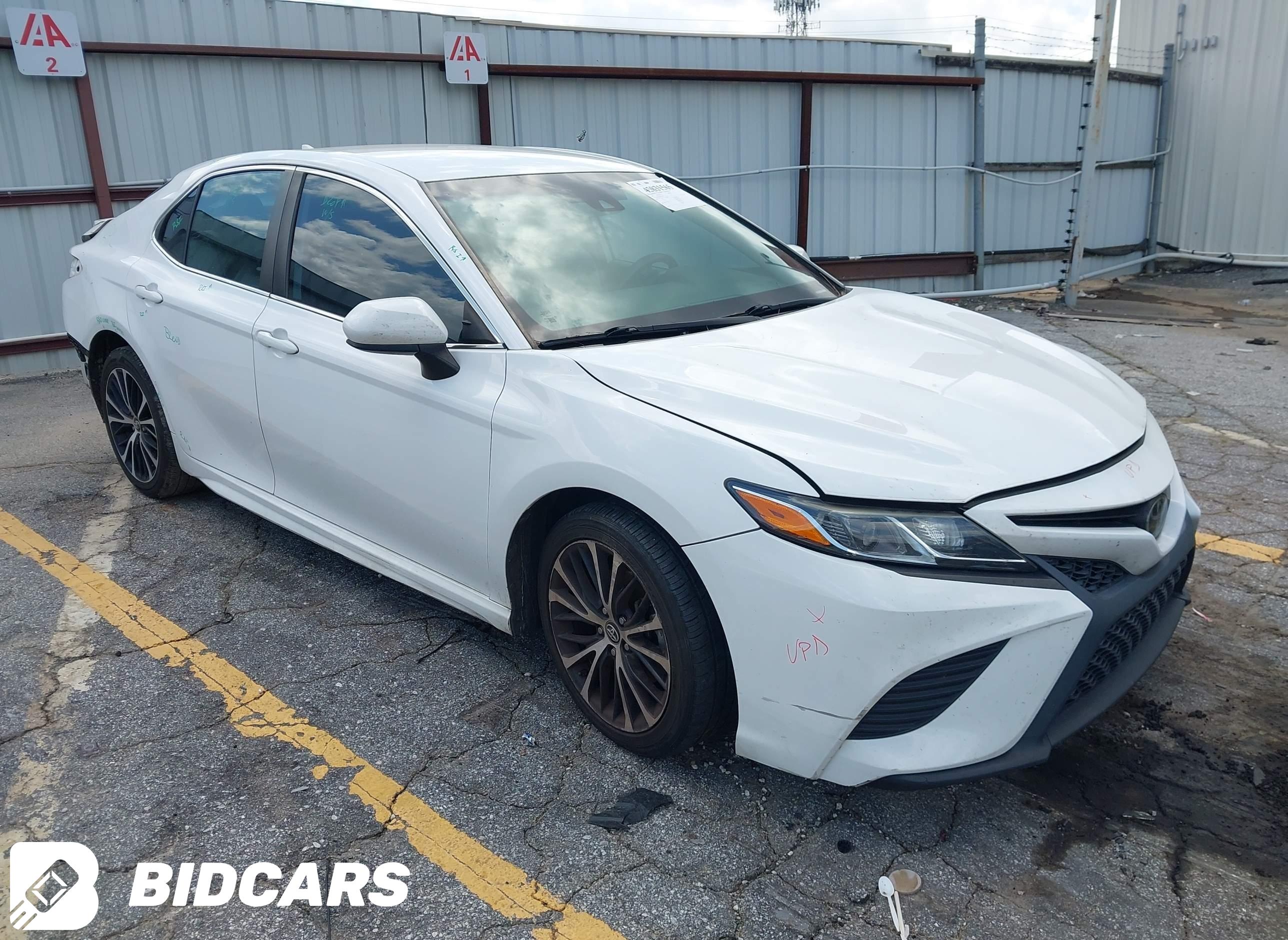 2019 Toyota Camry, SE