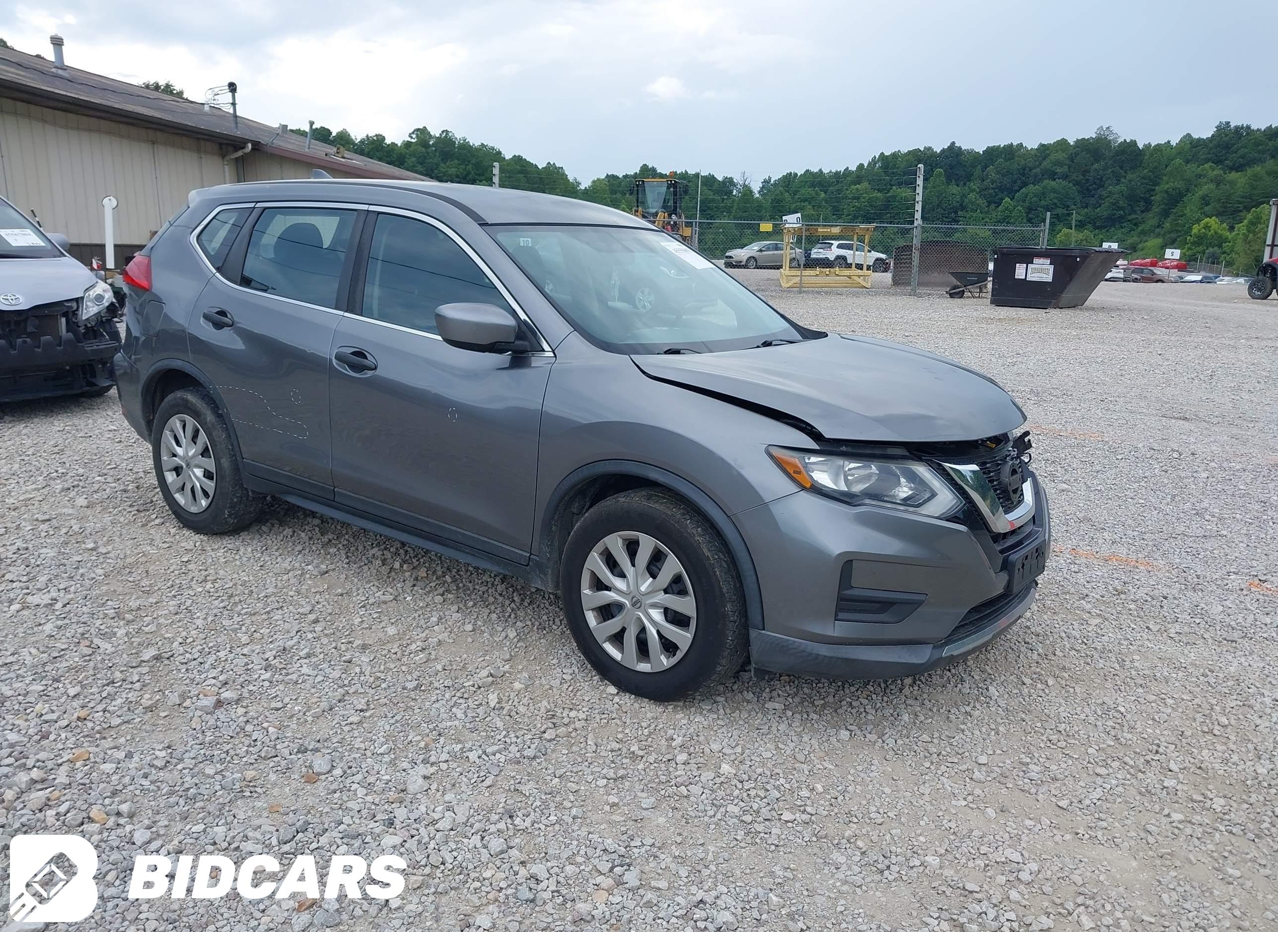 2017 Nissan Rogue, S