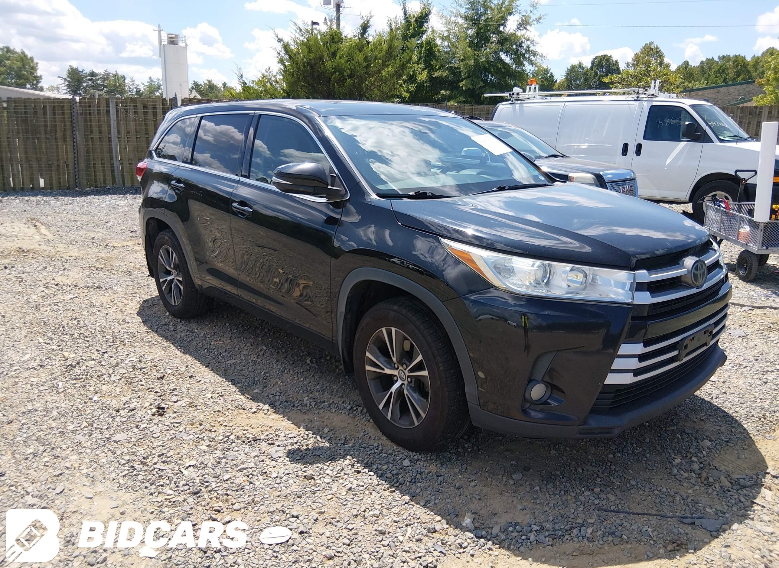 2017 Toyota Highlander, Le Plus