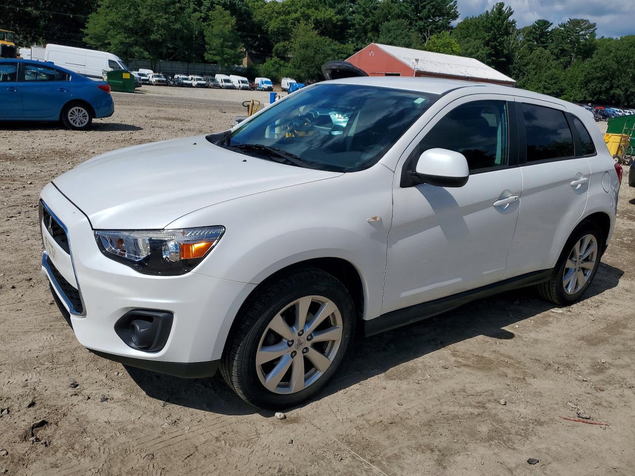 2015 Mitsubishi Outlander, ES