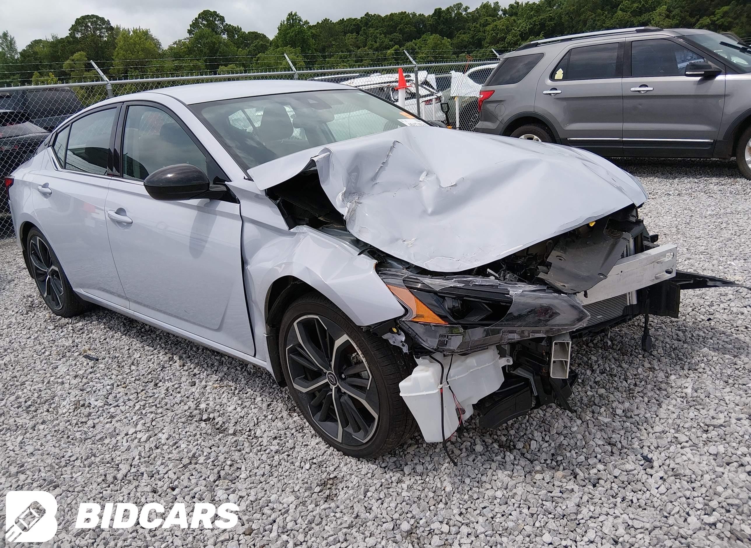 2025 Nissan Altima, Sr Fwd