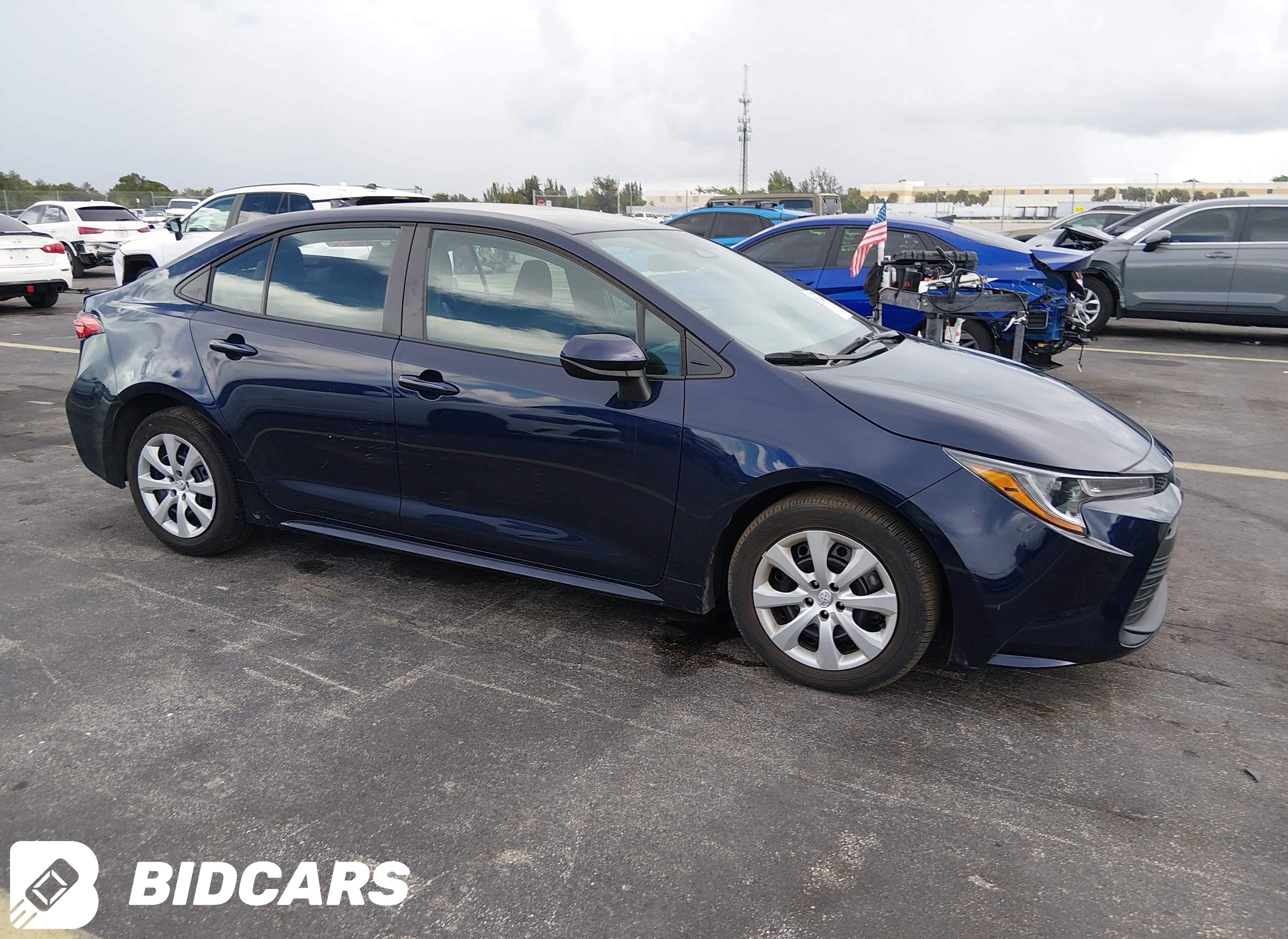 2023 Toyota Corolla, LE