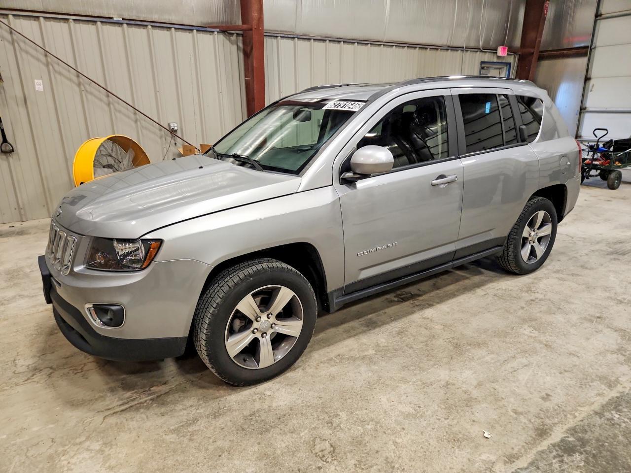 2016 Jeep Compass, Latitude