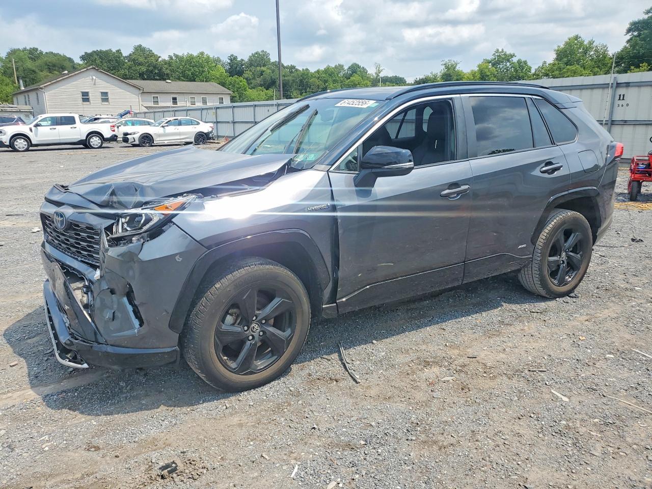 2019 Toyota RAV4, Xse