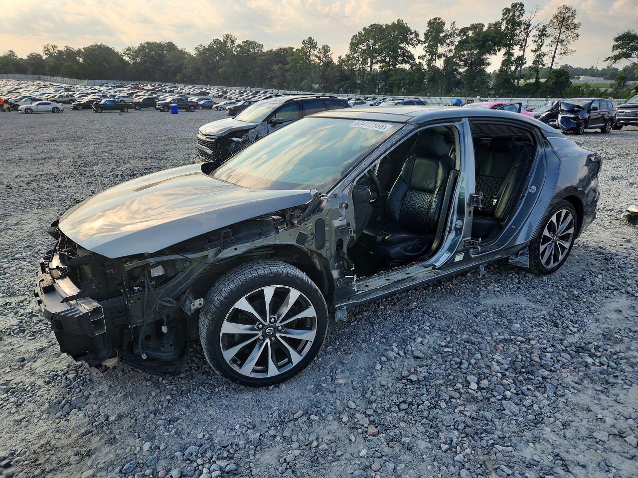 2019 Nissan Maxima, Platinum