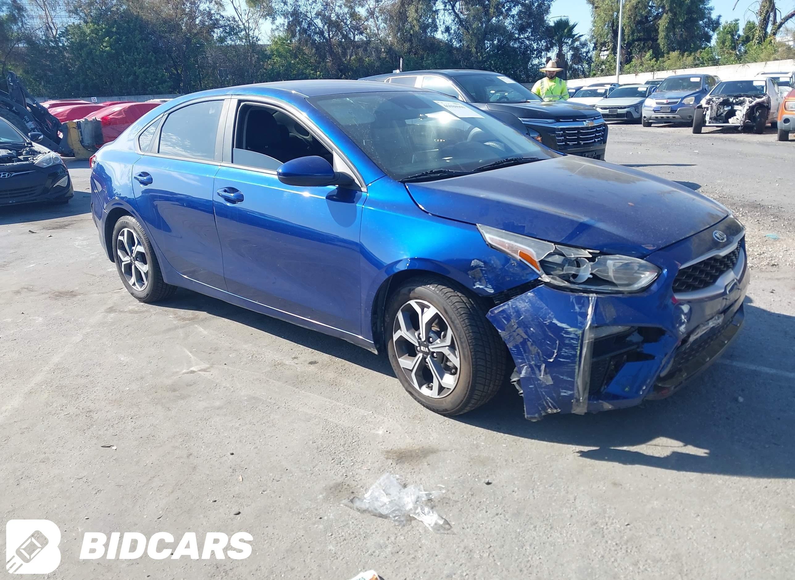 2020 KIA Forte, Lxs