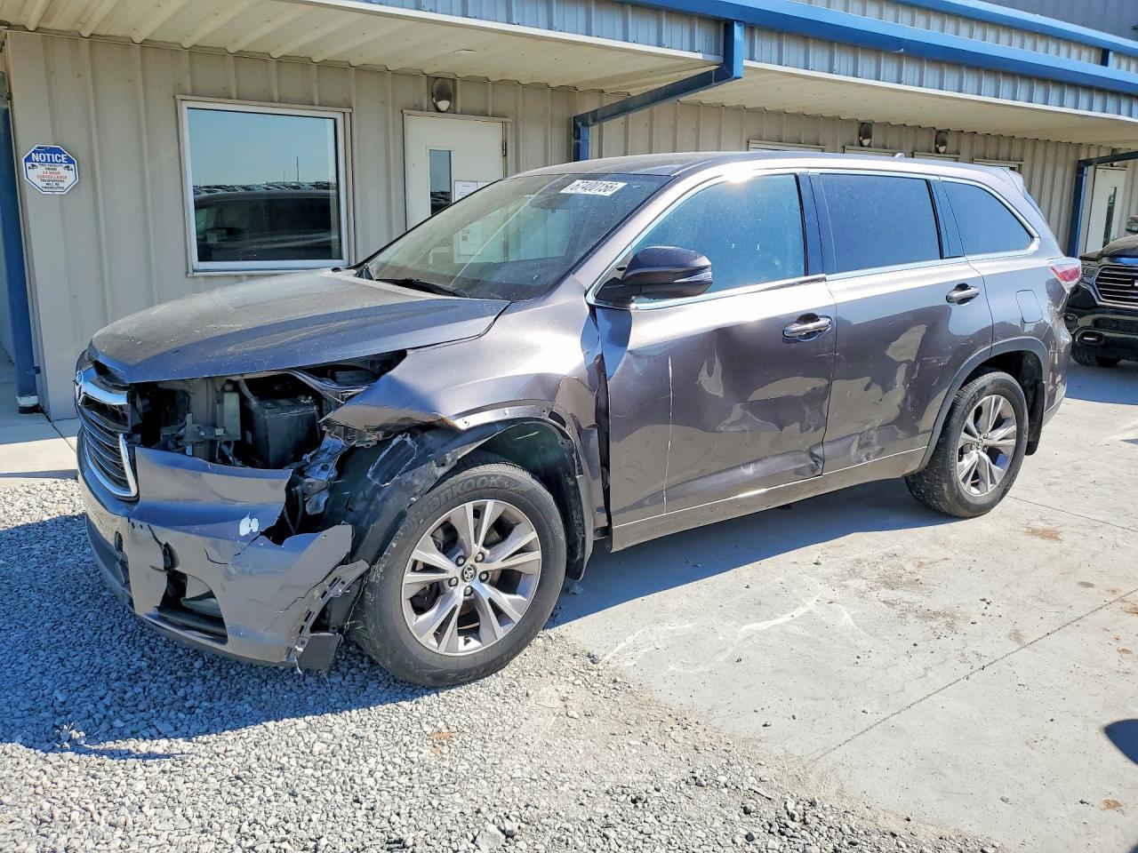 2016 Toyota Highlander, Le Plus