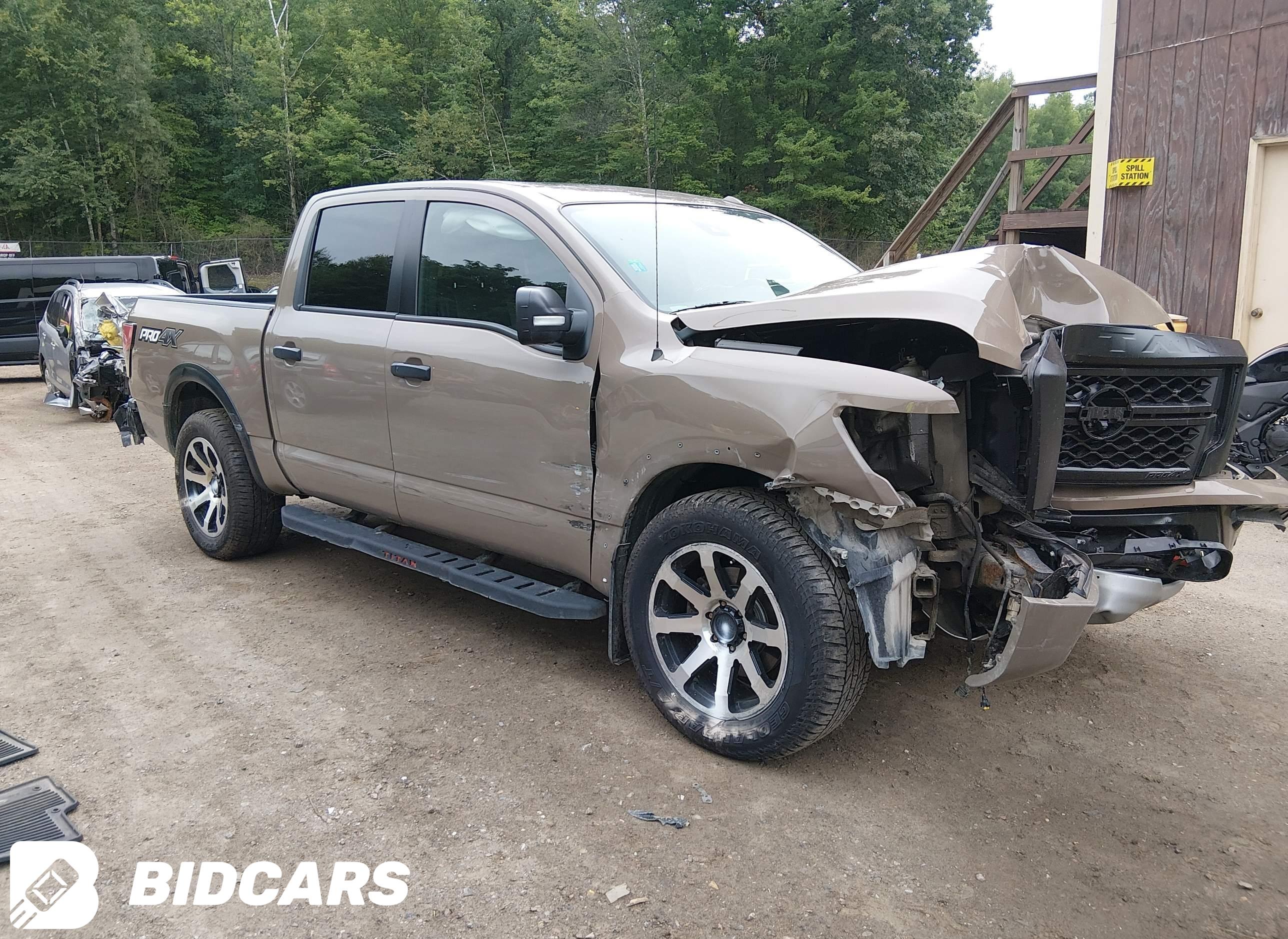 2021 Nissan Titan