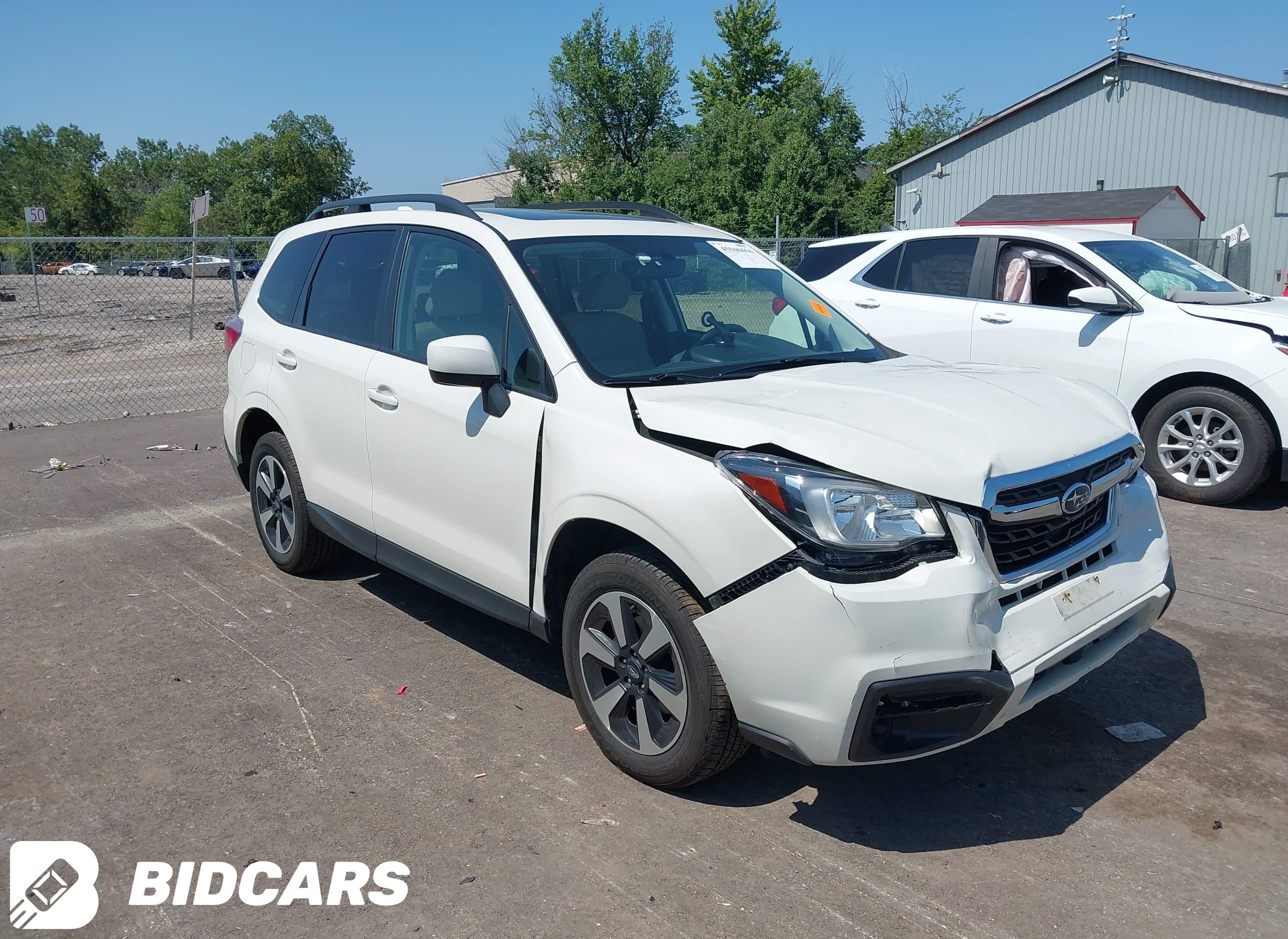 2017 Subaru Forester, 2.5I Pr...