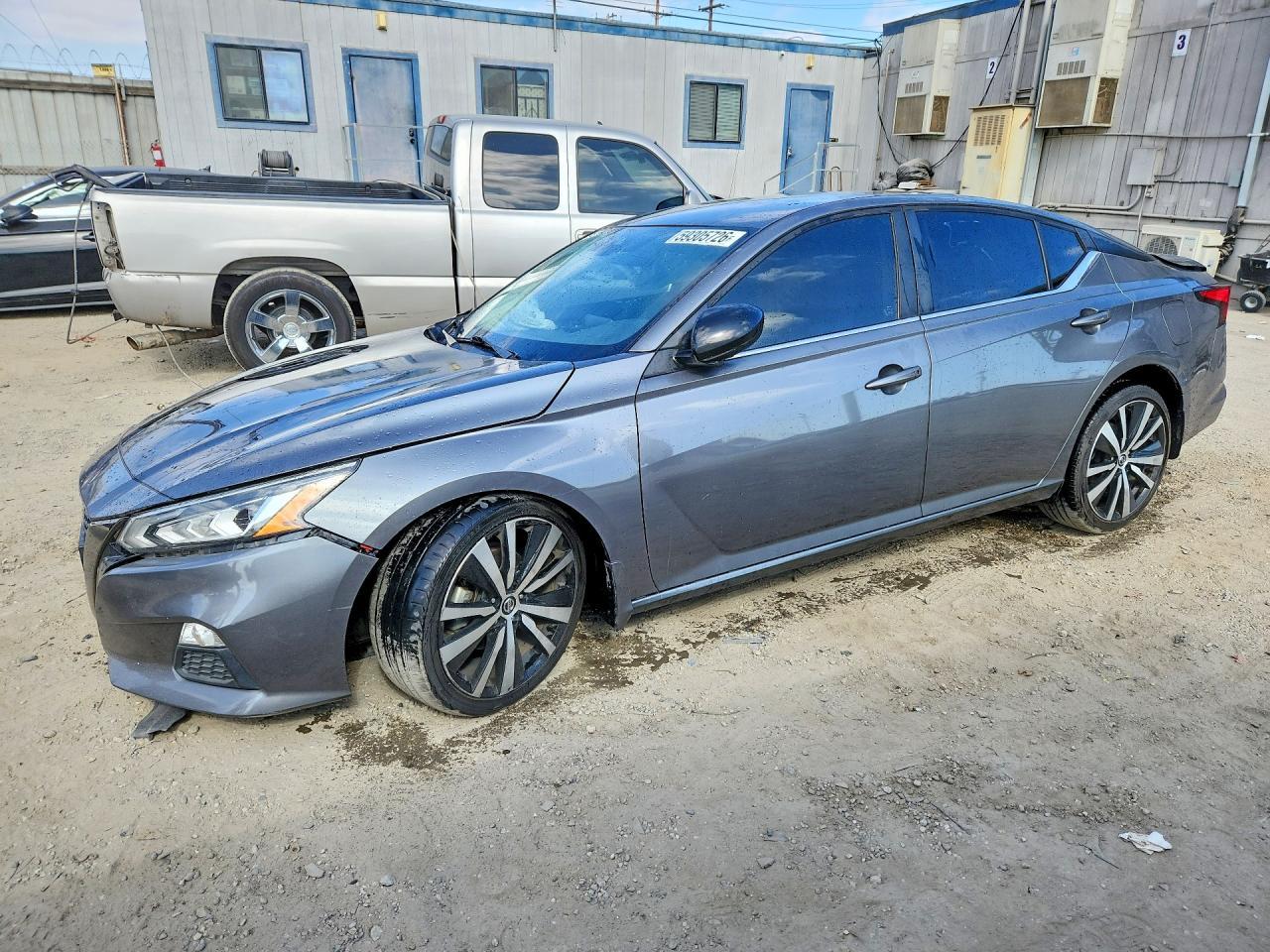 2022 Nissan Altima, SR
