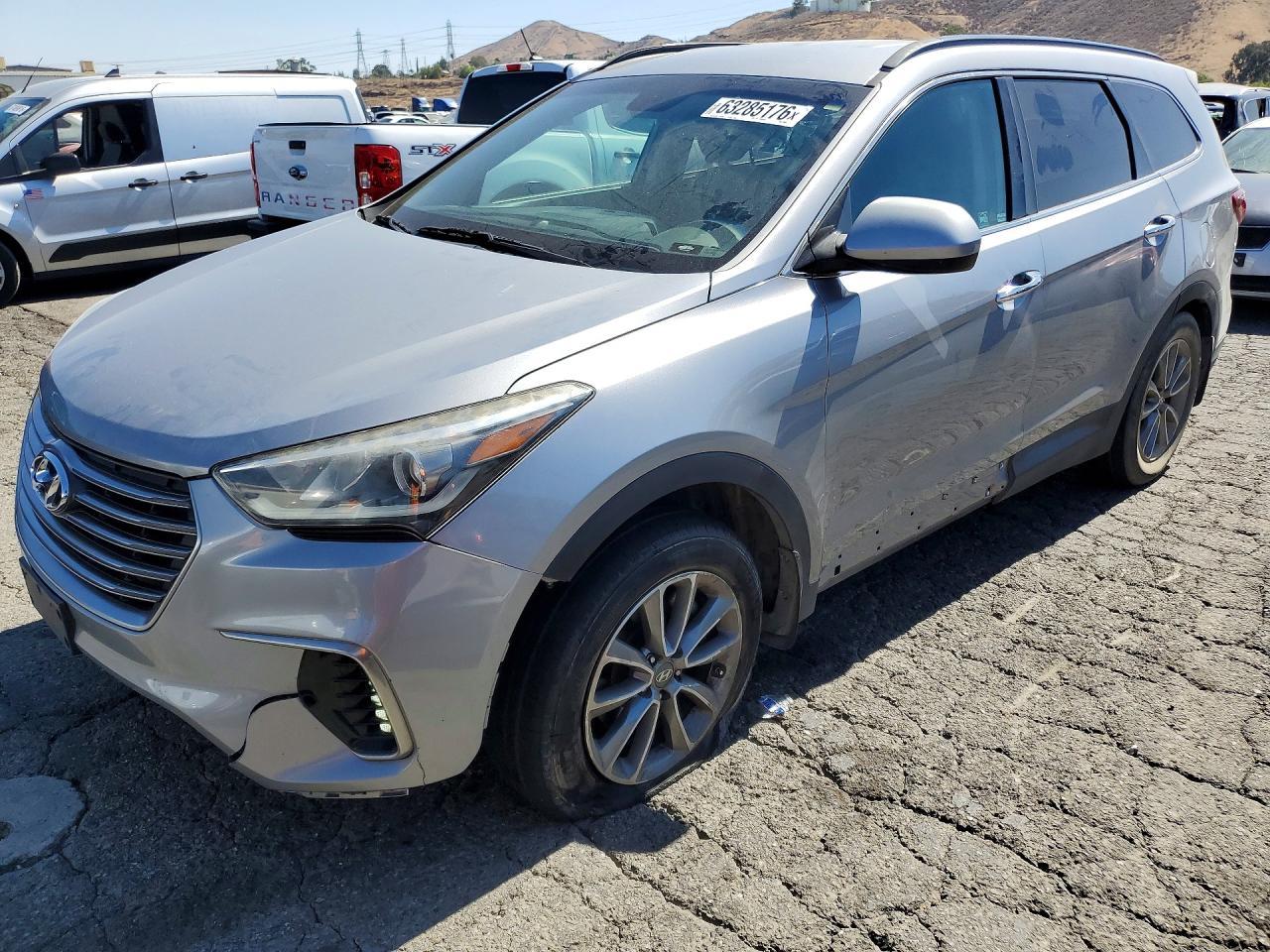2019 Hyundai Santa Fe, SE
