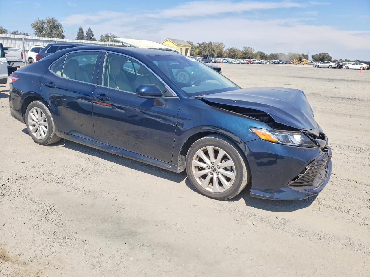2018 Toyota Camry, LE