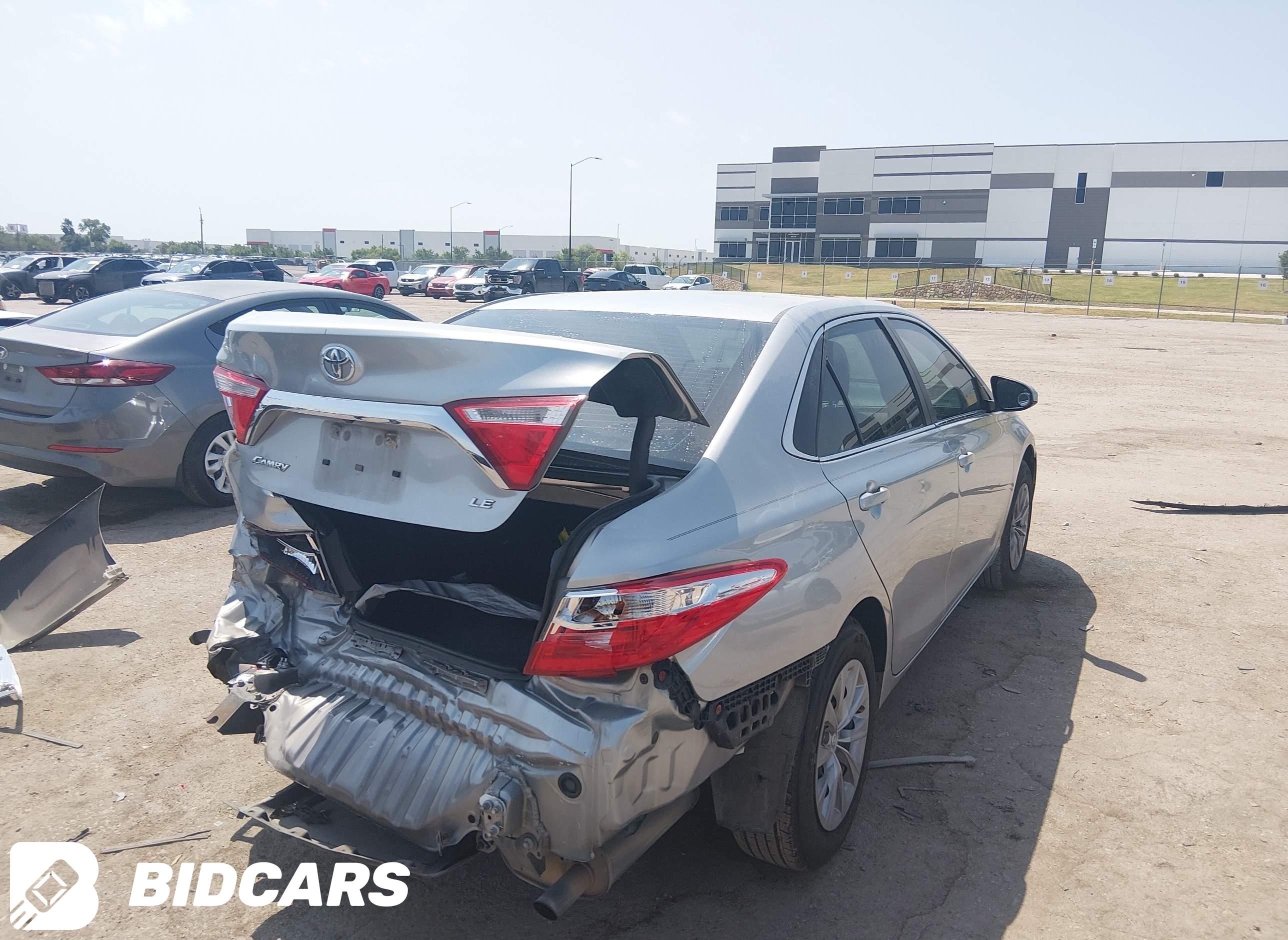 2017 Toyota Camry, LE
