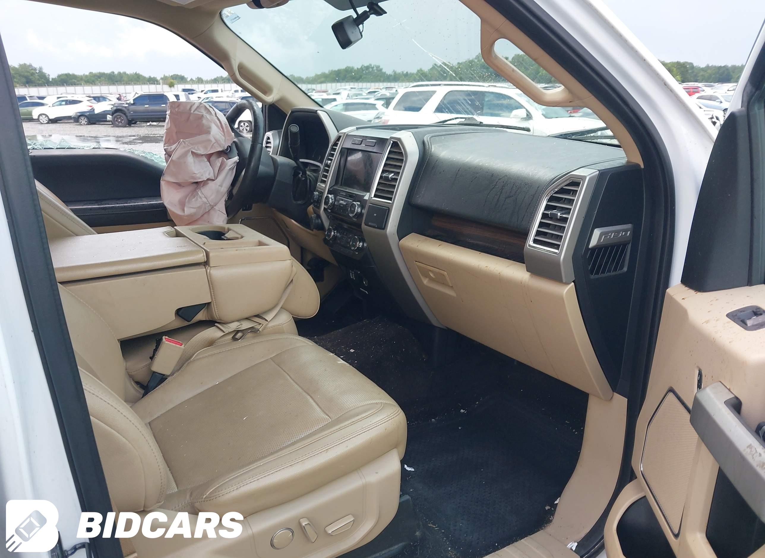 2016 Ford F-150, Lariat