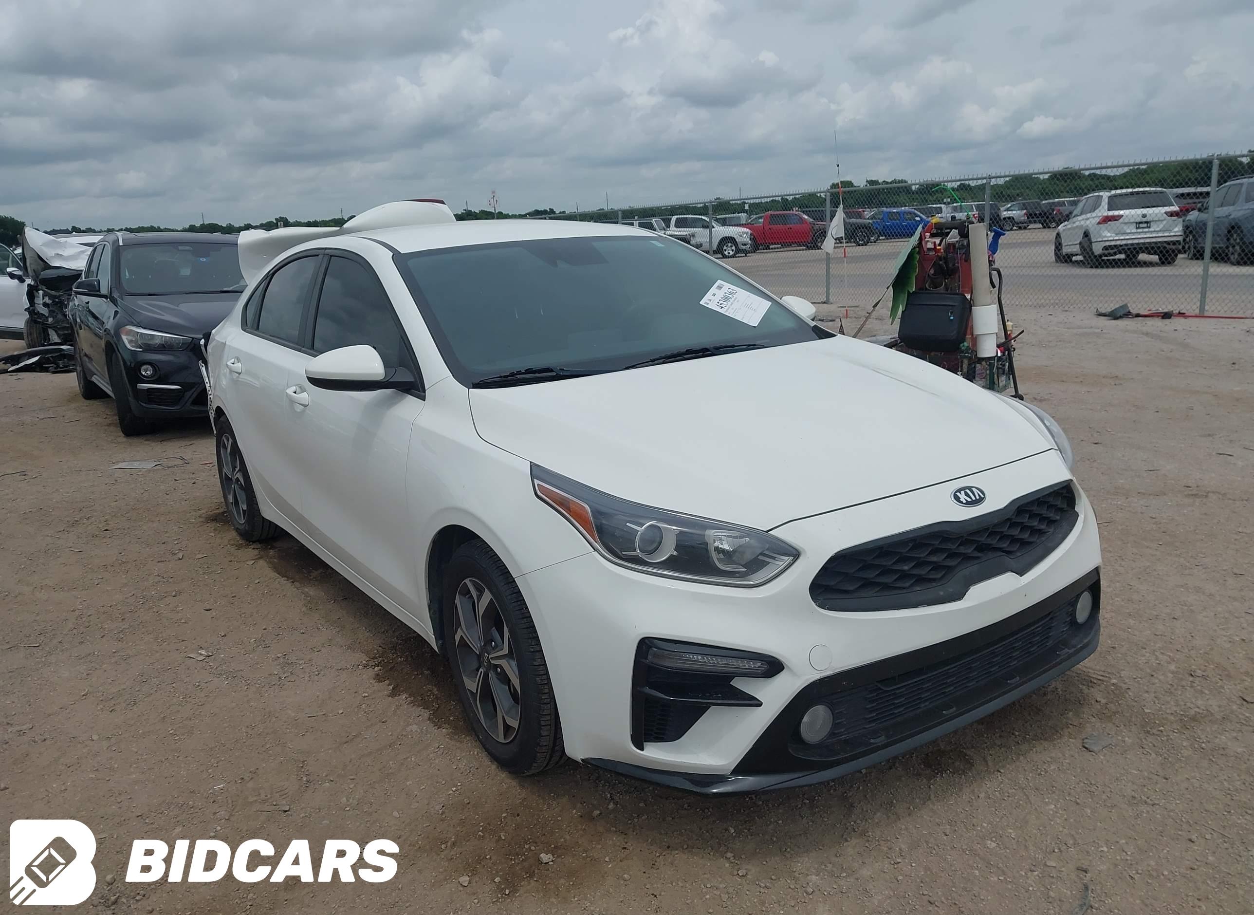 2020 KIA Forte, Lxs