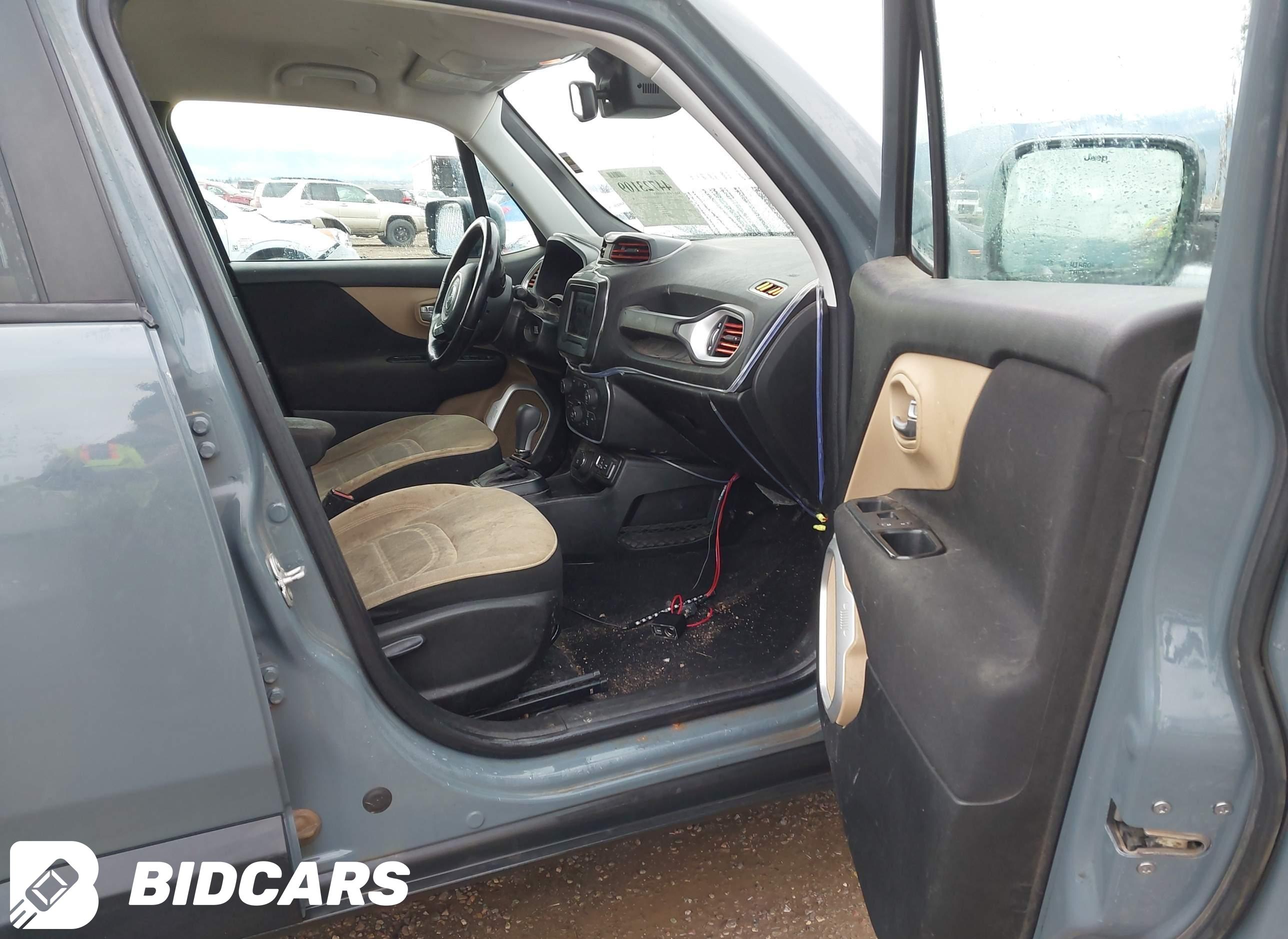 2018 Jeep Renegade, Latitude 4X4