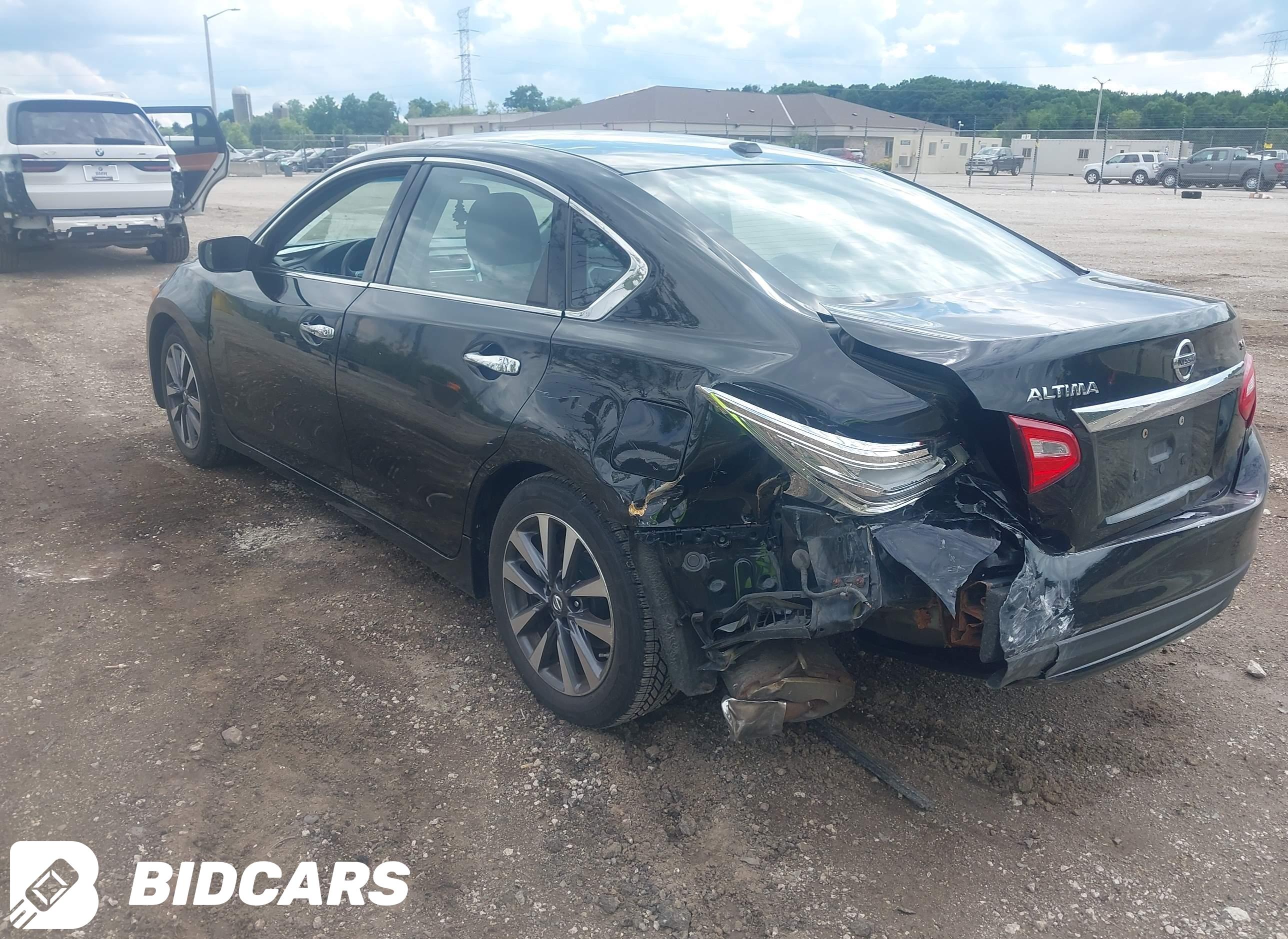 2017 Nissan Altima, 2.5 SV