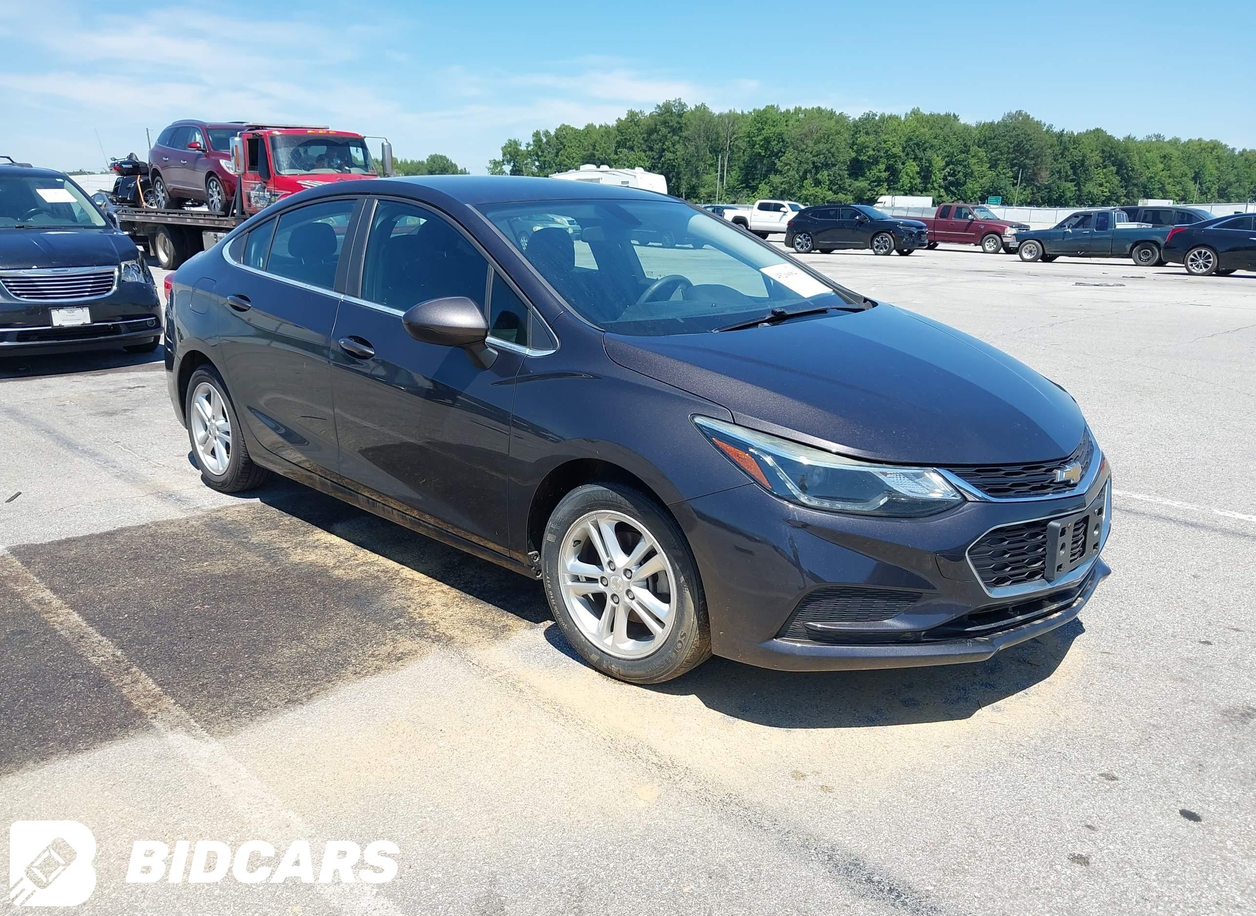 2017 Chevrolet Cruze, Lt Auto